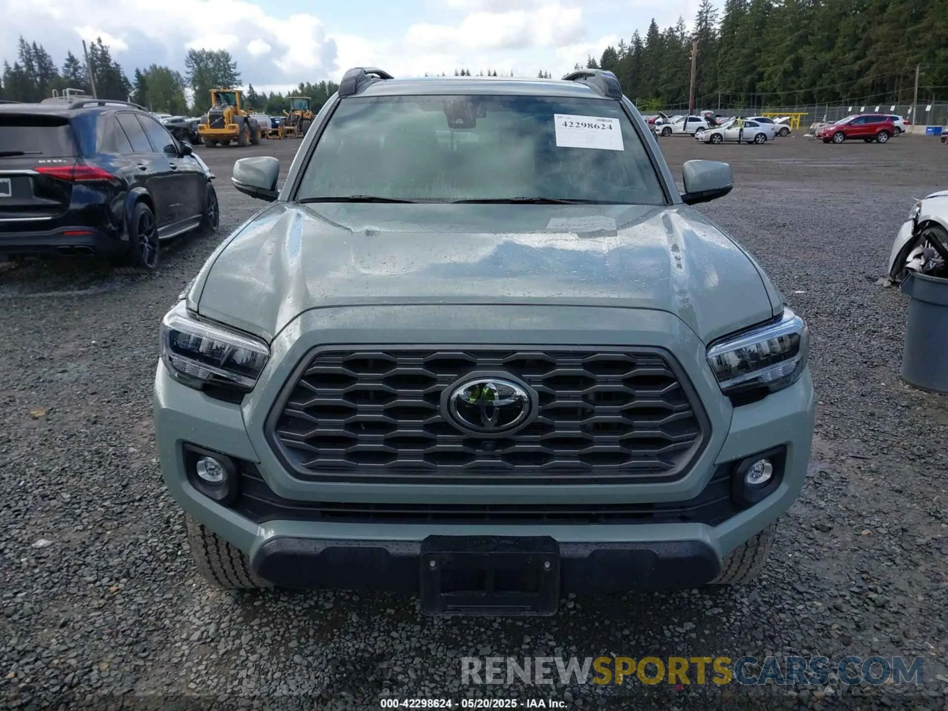 12 Photograph of a damaged car 3TMCZ5AN0PM614063 TOYOTA TACOMA 2023