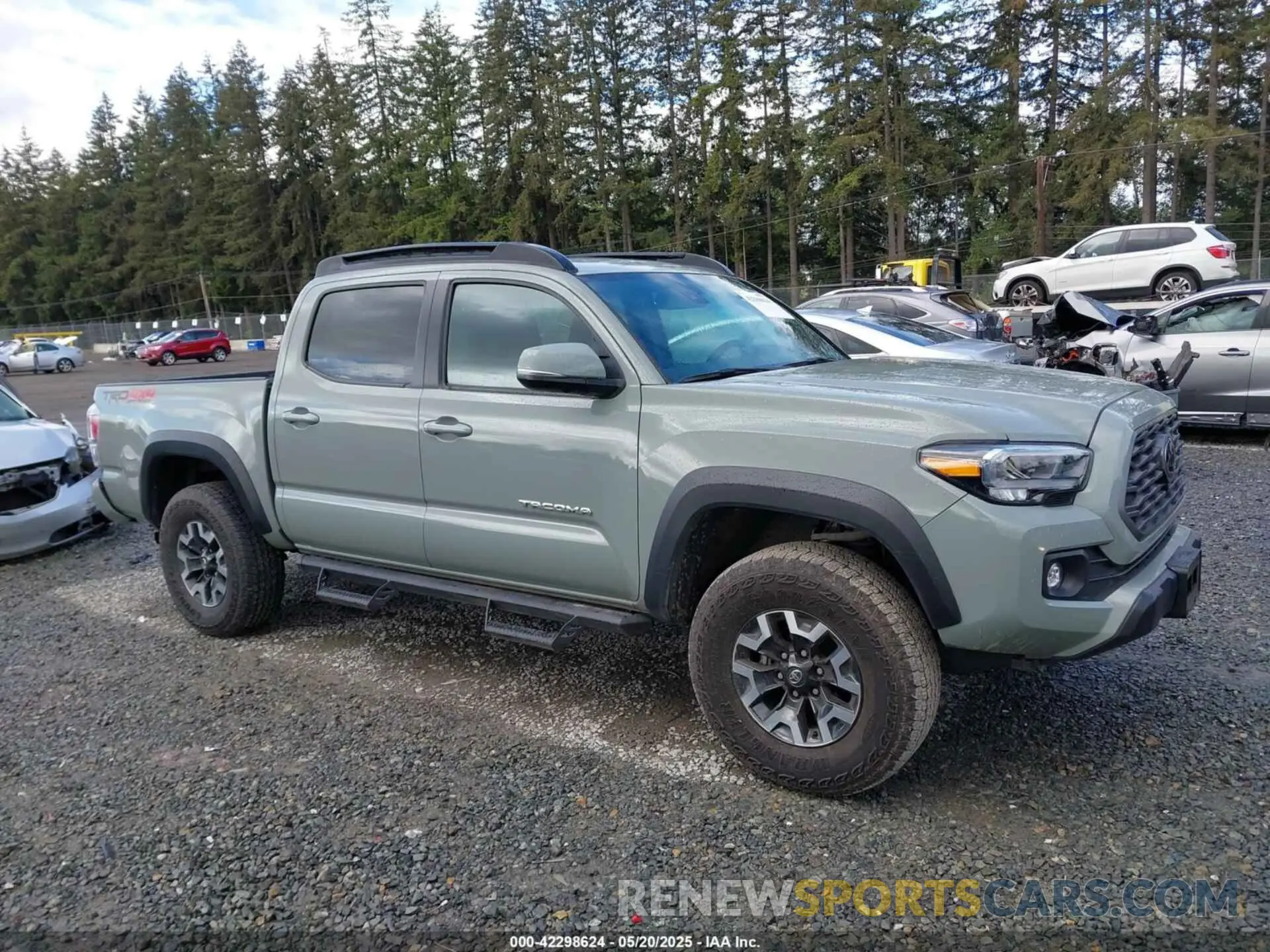 13 Photograph of a damaged car 3TMCZ5AN0PM614063 TOYOTA TACOMA 2023