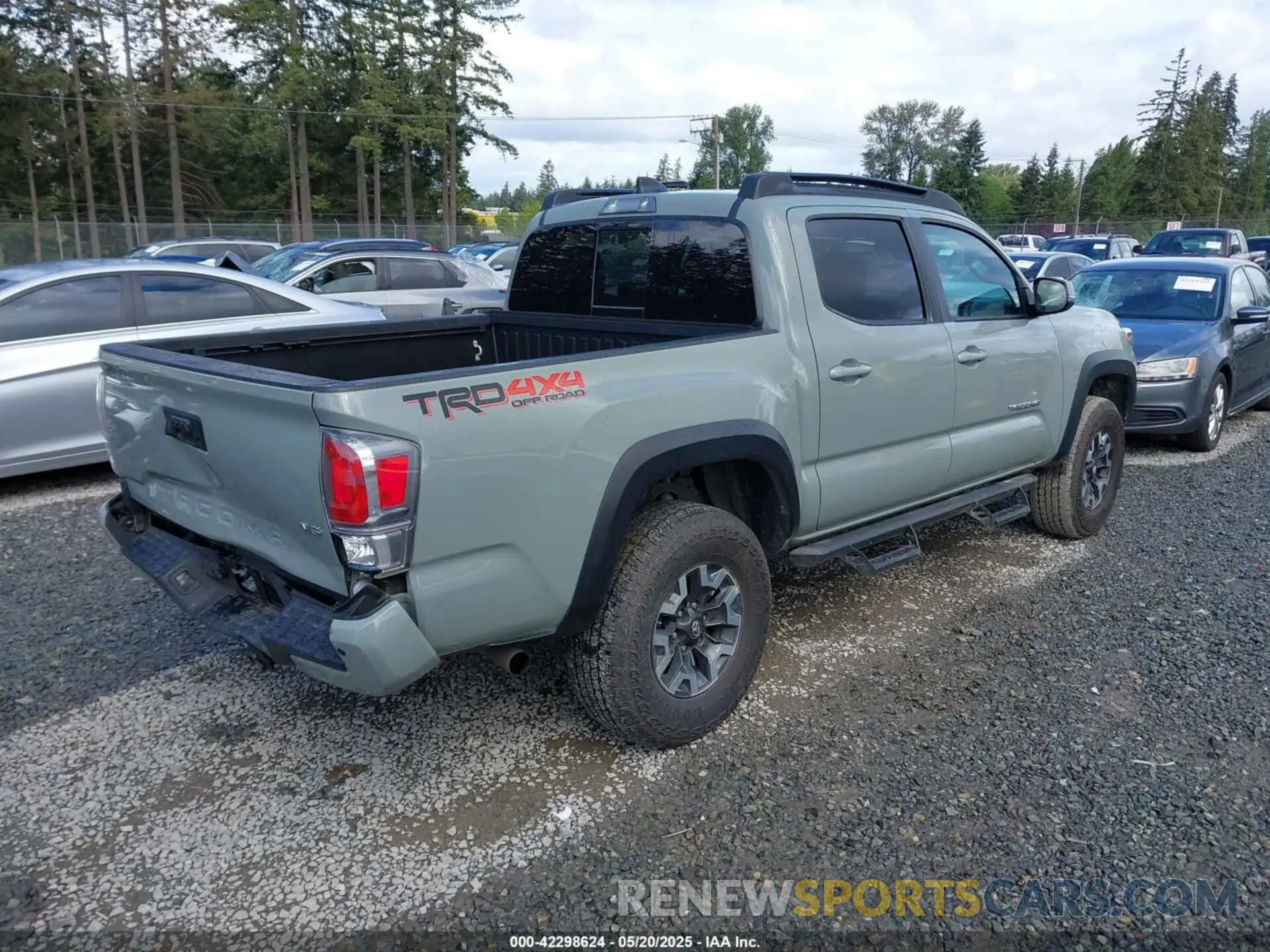 4 Photograph of a damaged car 3TMCZ5AN0PM614063 TOYOTA TACOMA 2023