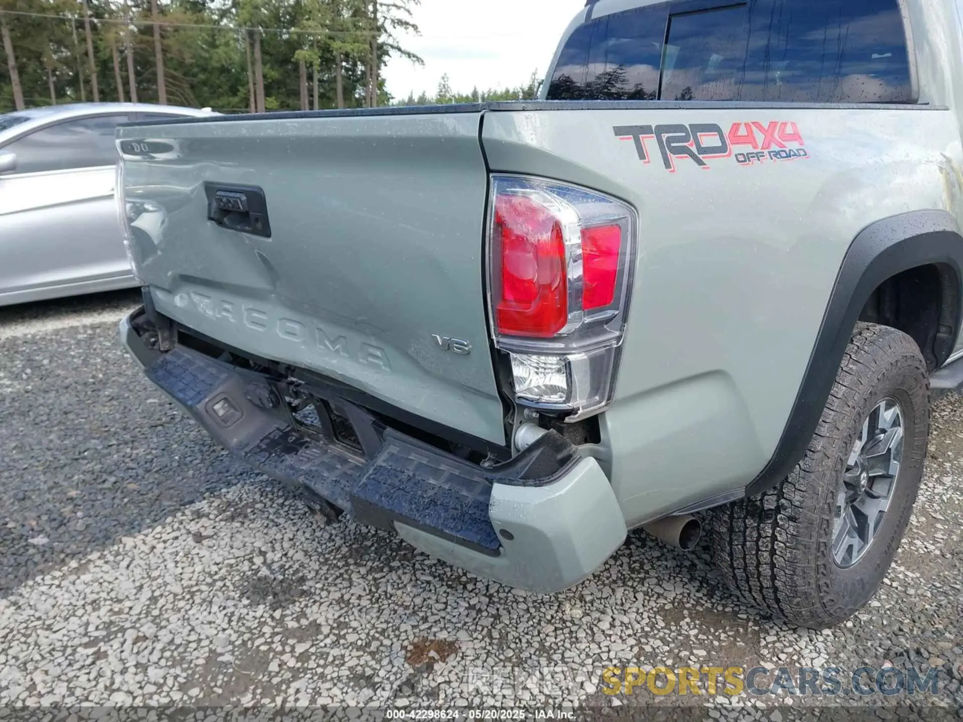 6 Photograph of a damaged car 3TMCZ5AN0PM614063 TOYOTA TACOMA 2023