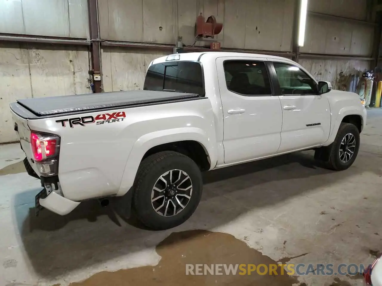 3 Photograph of a damaged car 3TMCZ5AN0PM651386 TOYOTA TACOMA 2023