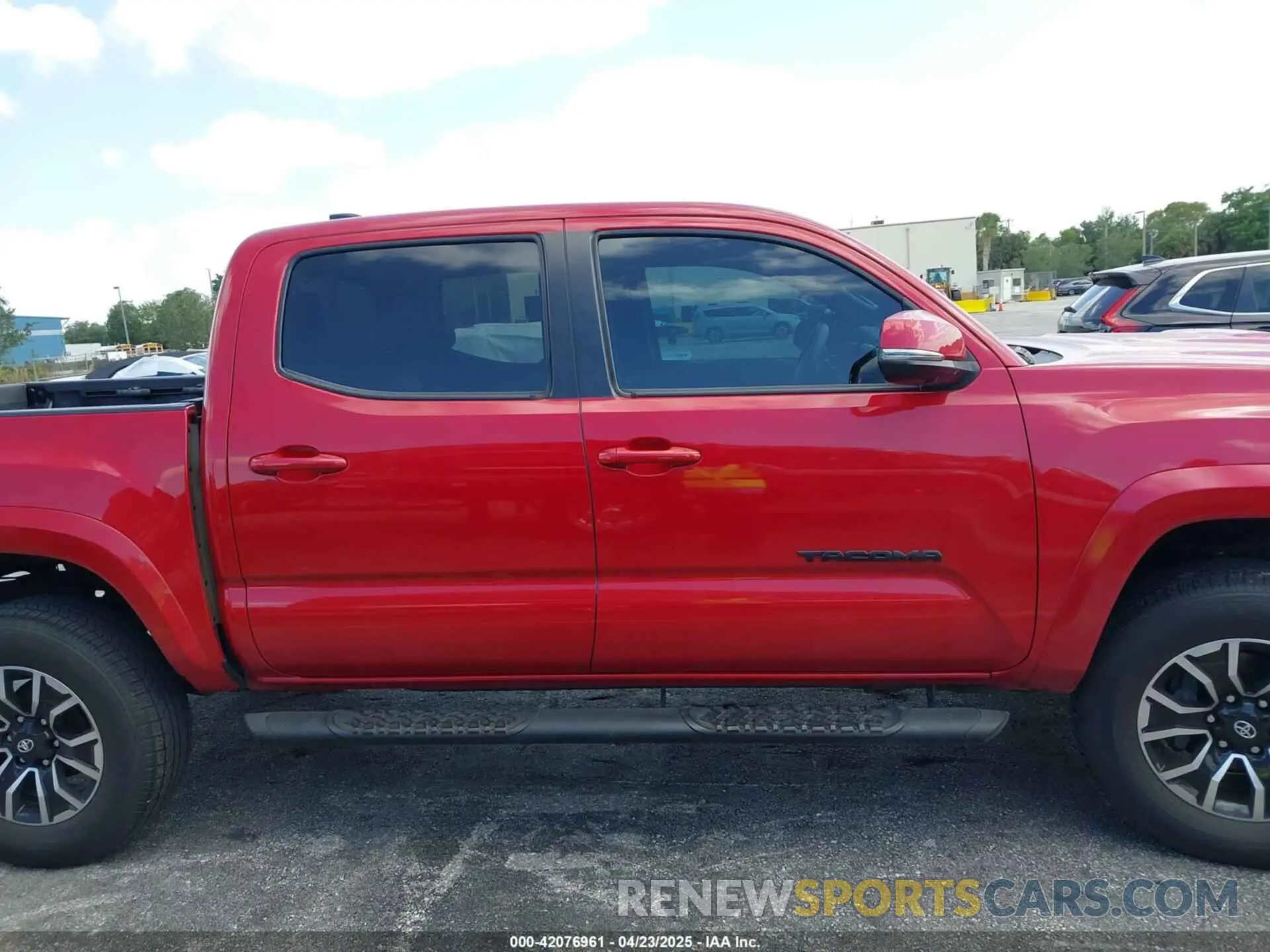 14 Photograph of a damaged car 3TMCZ5AN1PM583051 TOYOTA TACOMA 2023