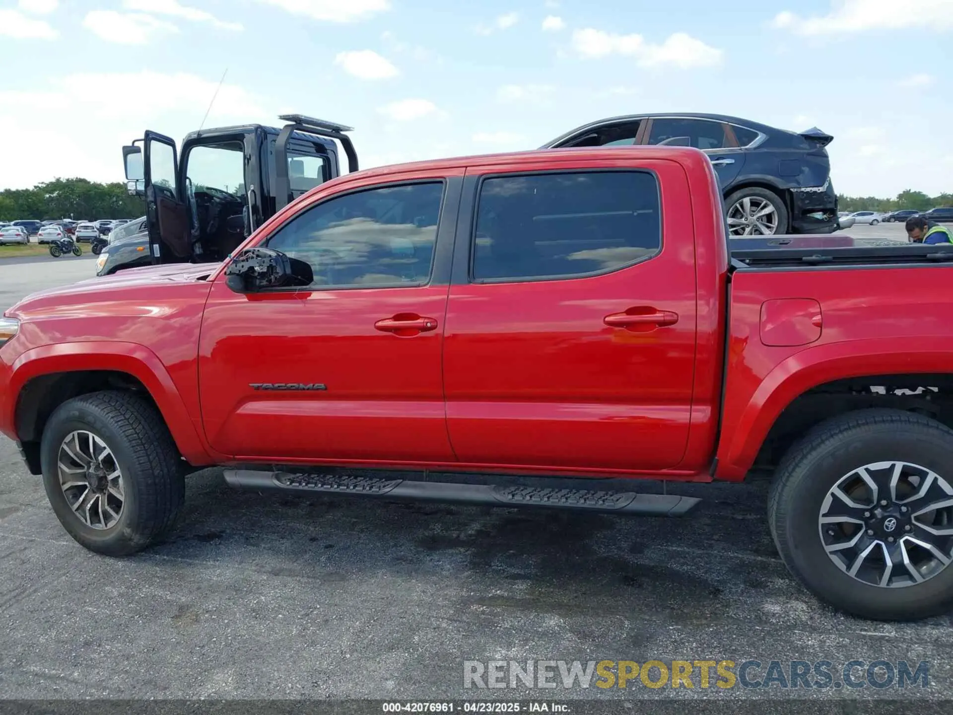 15 Photograph of a damaged car 3TMCZ5AN1PM583051 TOYOTA TACOMA 2023