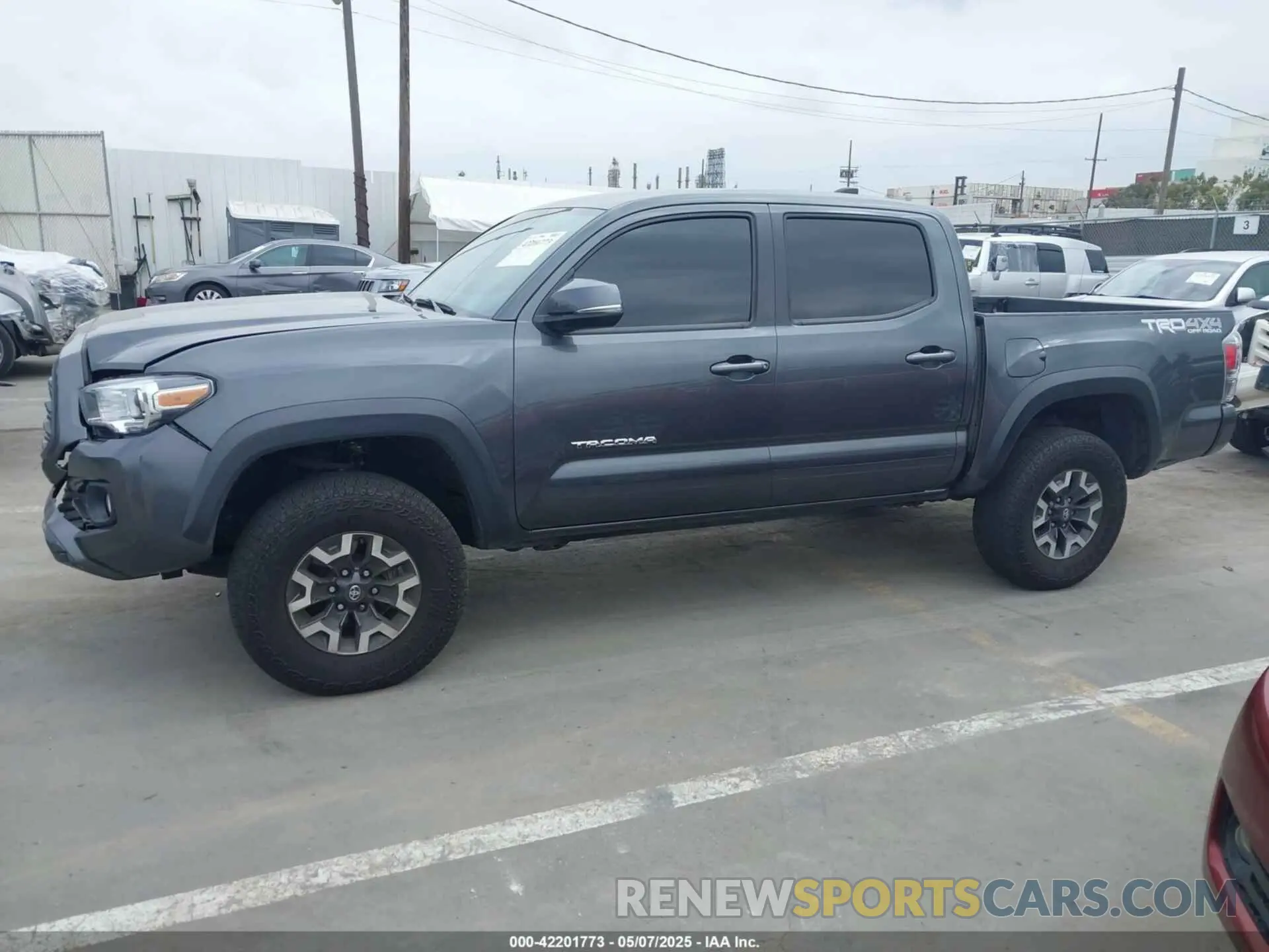 13 Photograph of a damaged car 3TMCZ5AN1PM601516 TOYOTA TACOMA 2023