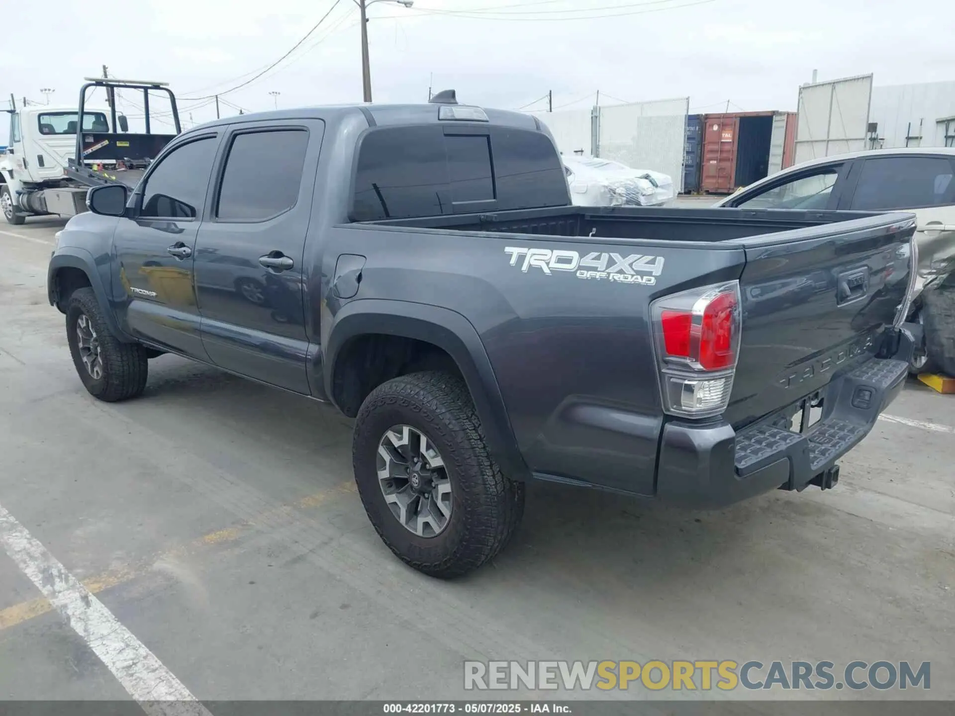 3 Photograph of a damaged car 3TMCZ5AN1PM601516 TOYOTA TACOMA 2023