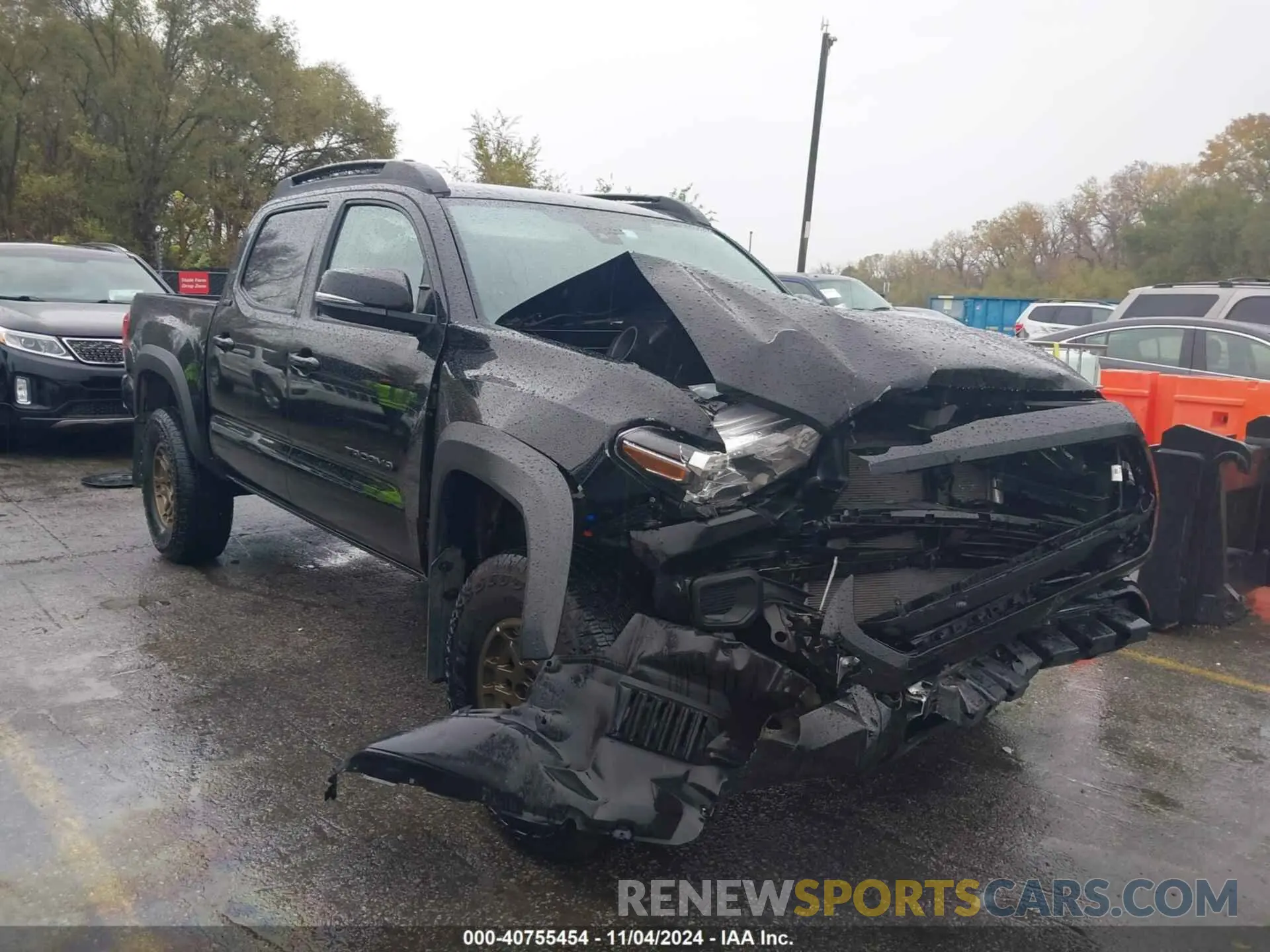 1 Photograph of a damaged car 3TMCZ5AN1PM611253 TOYOTA TACOMA 2023