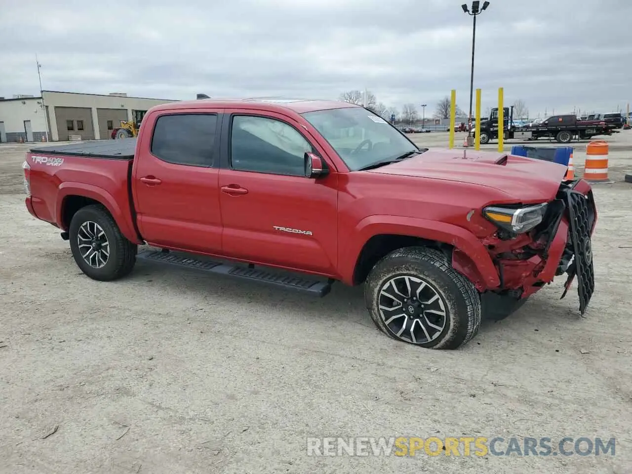 4 Photograph of a damaged car 3TMCZ5AN1PM614833 TOYOTA TACOMA 2023