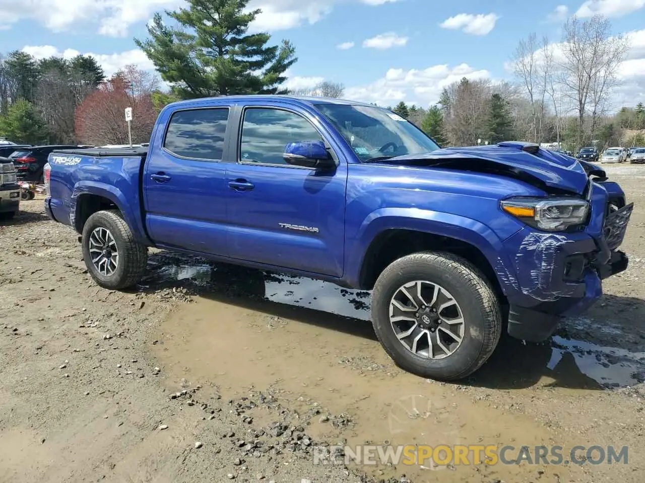 4 Photograph of a damaged car 3TMCZ5AN1PM652031 TOYOTA TACOMA 2023