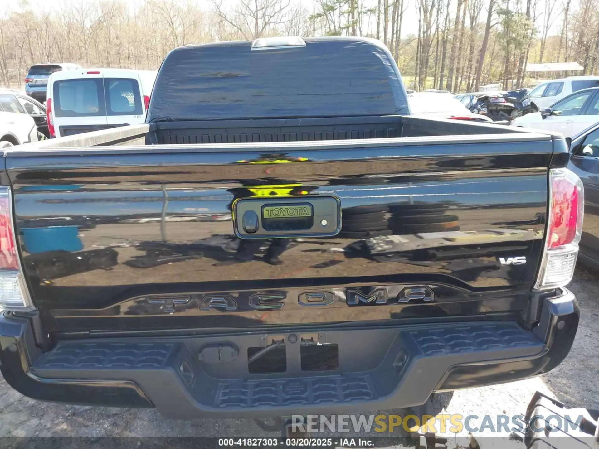 17 Photograph of a damaged car 3TMCZ5AN2PM623508 TOYOTA TACOMA 2023