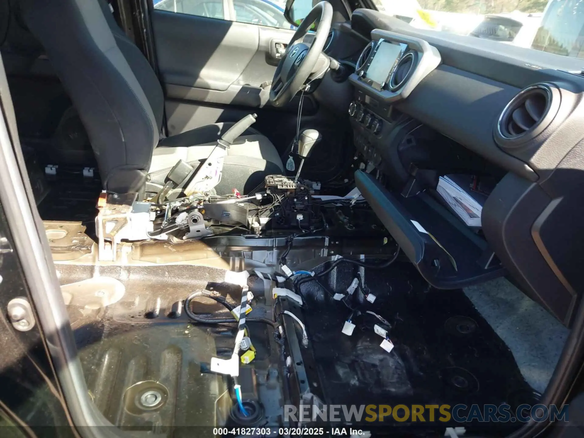 5 Photograph of a damaged car 3TMCZ5AN2PM623508 TOYOTA TACOMA 2023