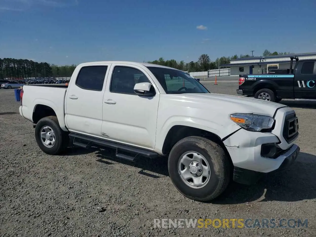 4 Photograph of a damaged car 3TMCZ5AN3PM646456 TOYOTA TACOMA 2023