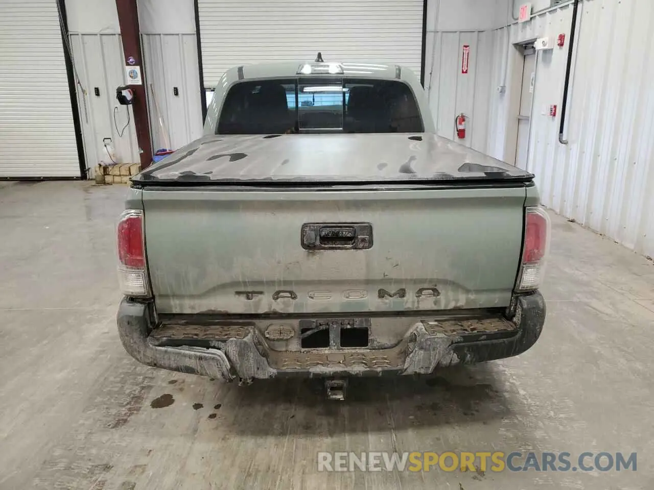 6 Photograph of a damaged car 3TMCZ5AN4PM550576 TOYOTA TACOMA 2023