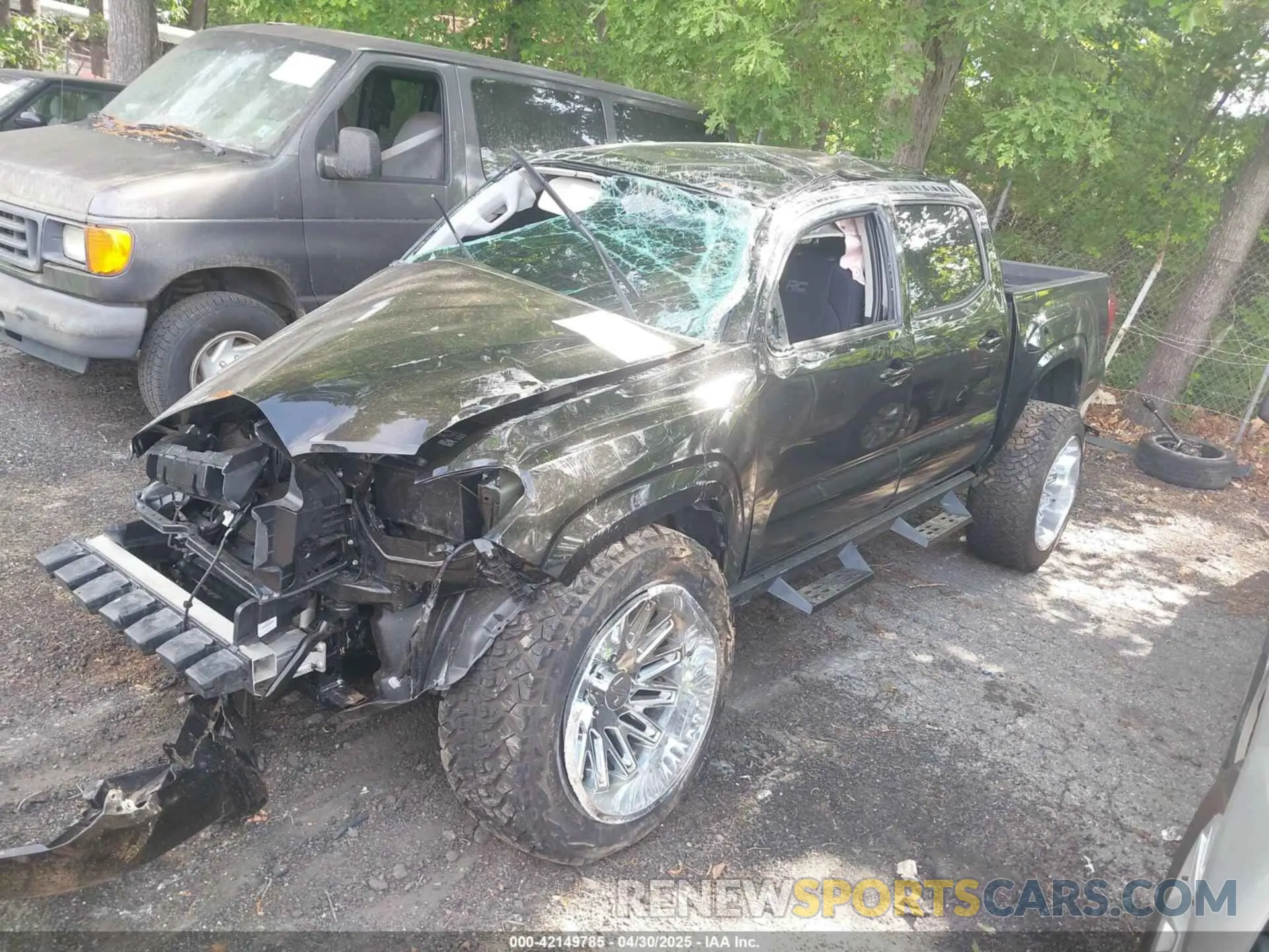 2 Photograph of a damaged car 3TMCZ5AN4PM622117 TOYOTA TACOMA 2023