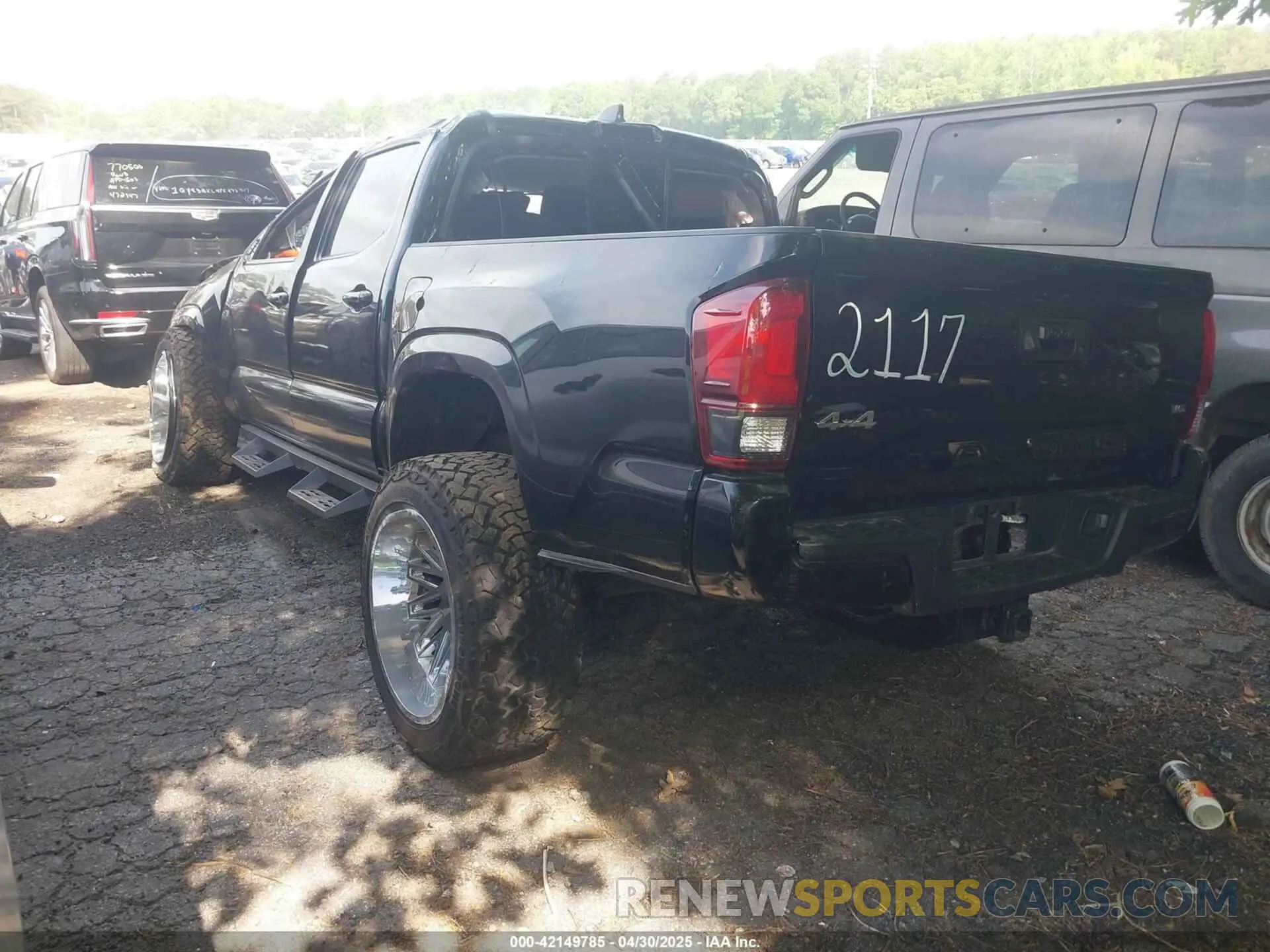 3 Photograph of a damaged car 3TMCZ5AN4PM622117 TOYOTA TACOMA 2023