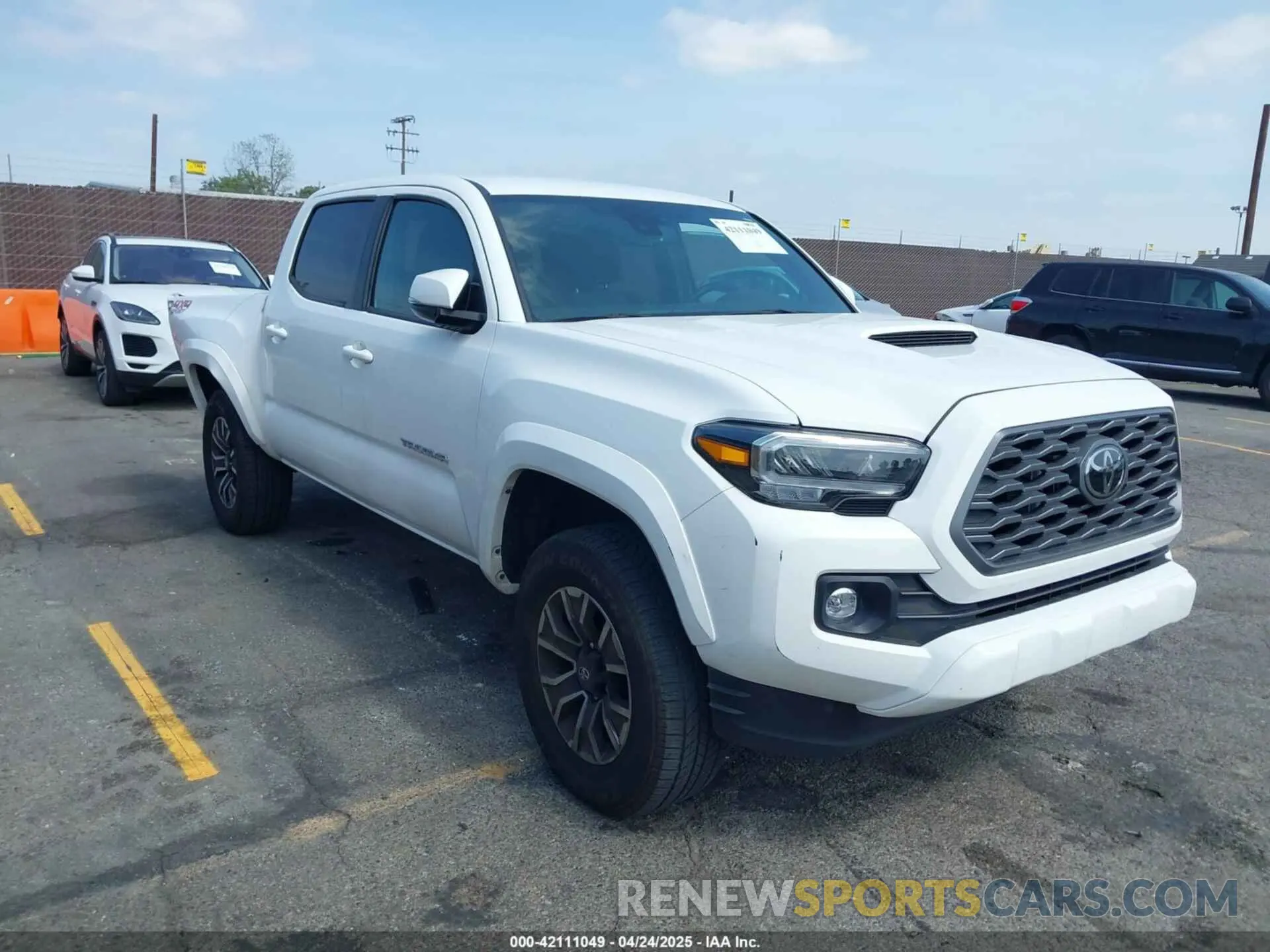 1 Photograph of a damaged car 3TMCZ5AN4PM653965 TOYOTA TACOMA 2023
