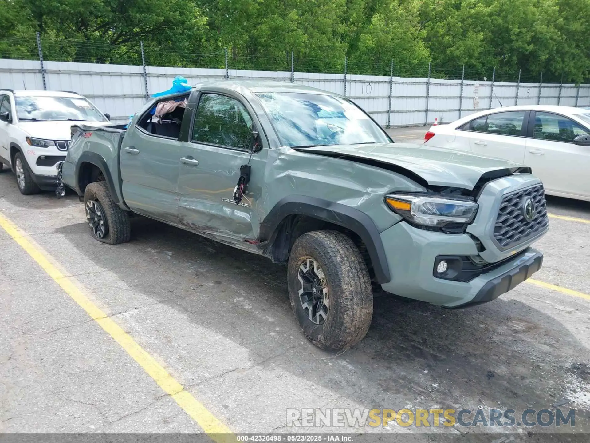 1 Photograph of a damaged car 3TMCZ5AN5PM541627 TOYOTA TACOMA 2023