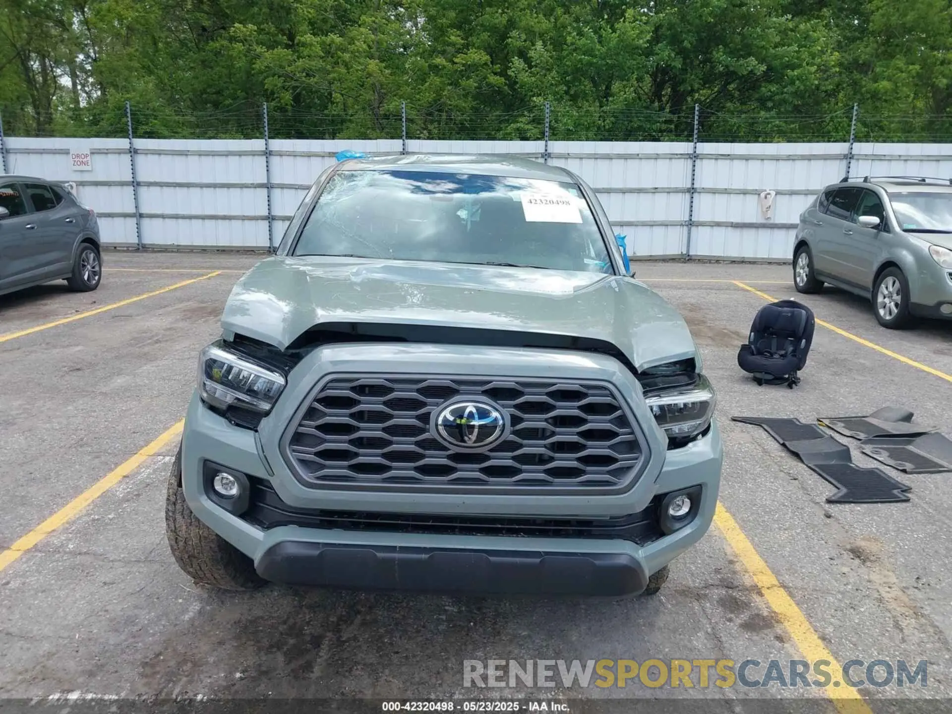 12 Photograph of a damaged car 3TMCZ5AN5PM541627 TOYOTA TACOMA 2023
