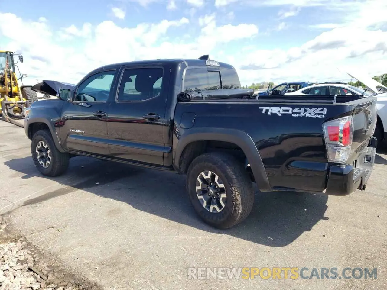 2 Photograph of a damaged car 3TMCZ5AN5PM585966 TOYOTA TACOMA 2023