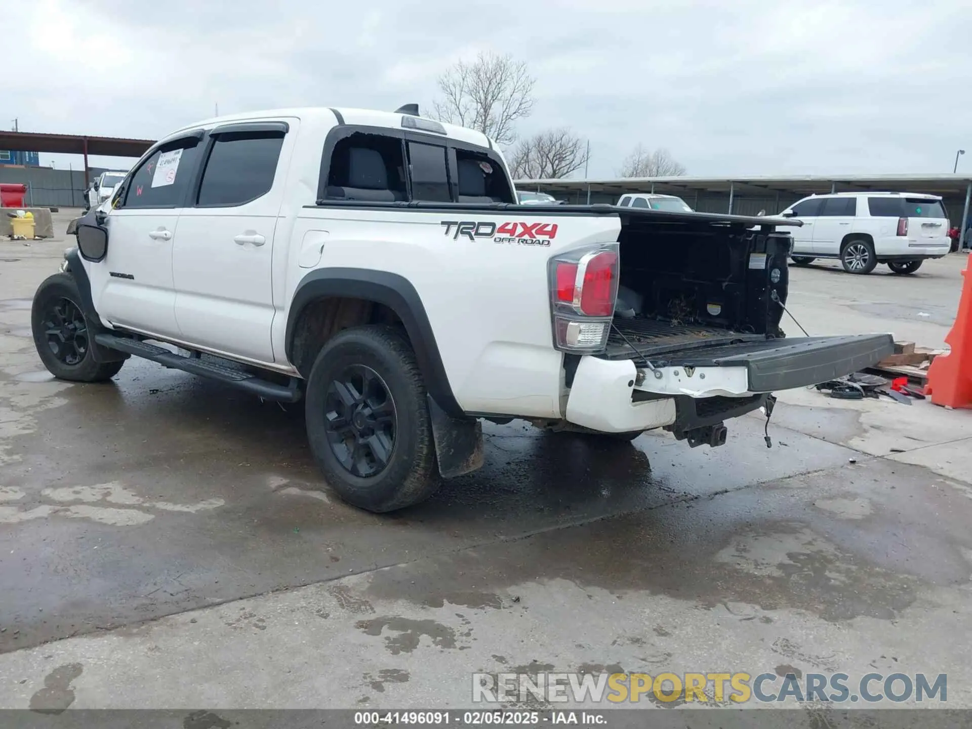 3 Photograph of a damaged car 3TMCZ5AN6PM586608 TOYOTA TACOMA 2023