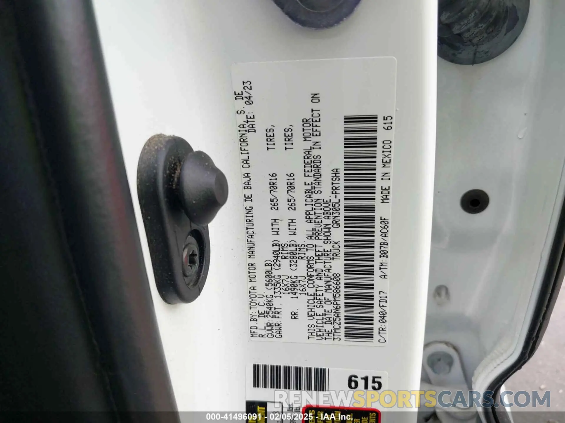9 Photograph of a damaged car 3TMCZ5AN6PM586608 TOYOTA TACOMA 2023