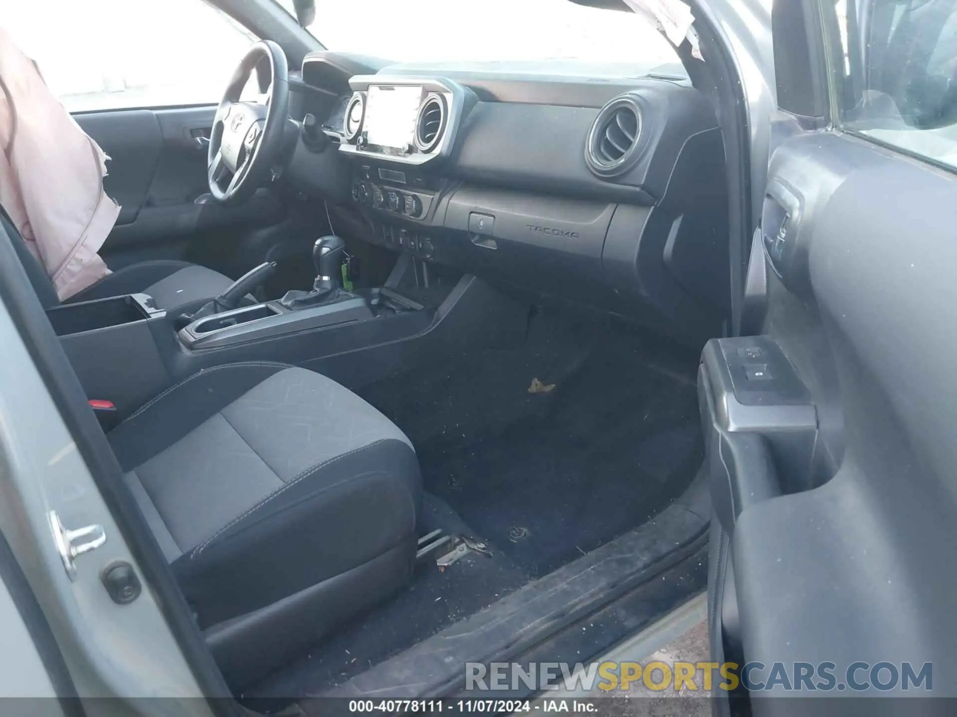 5 Photograph of a damaged car 3TMCZ5AN7PM558462 TOYOTA TACOMA 2023