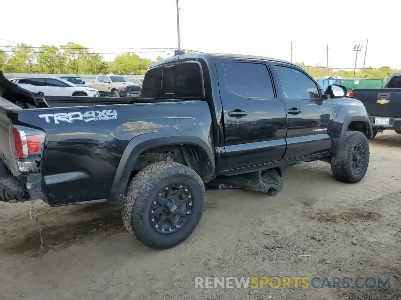 3 Photograph of a damaged car 3TMCZ5AN7PM568103 TOYOTA TACOMA 2023