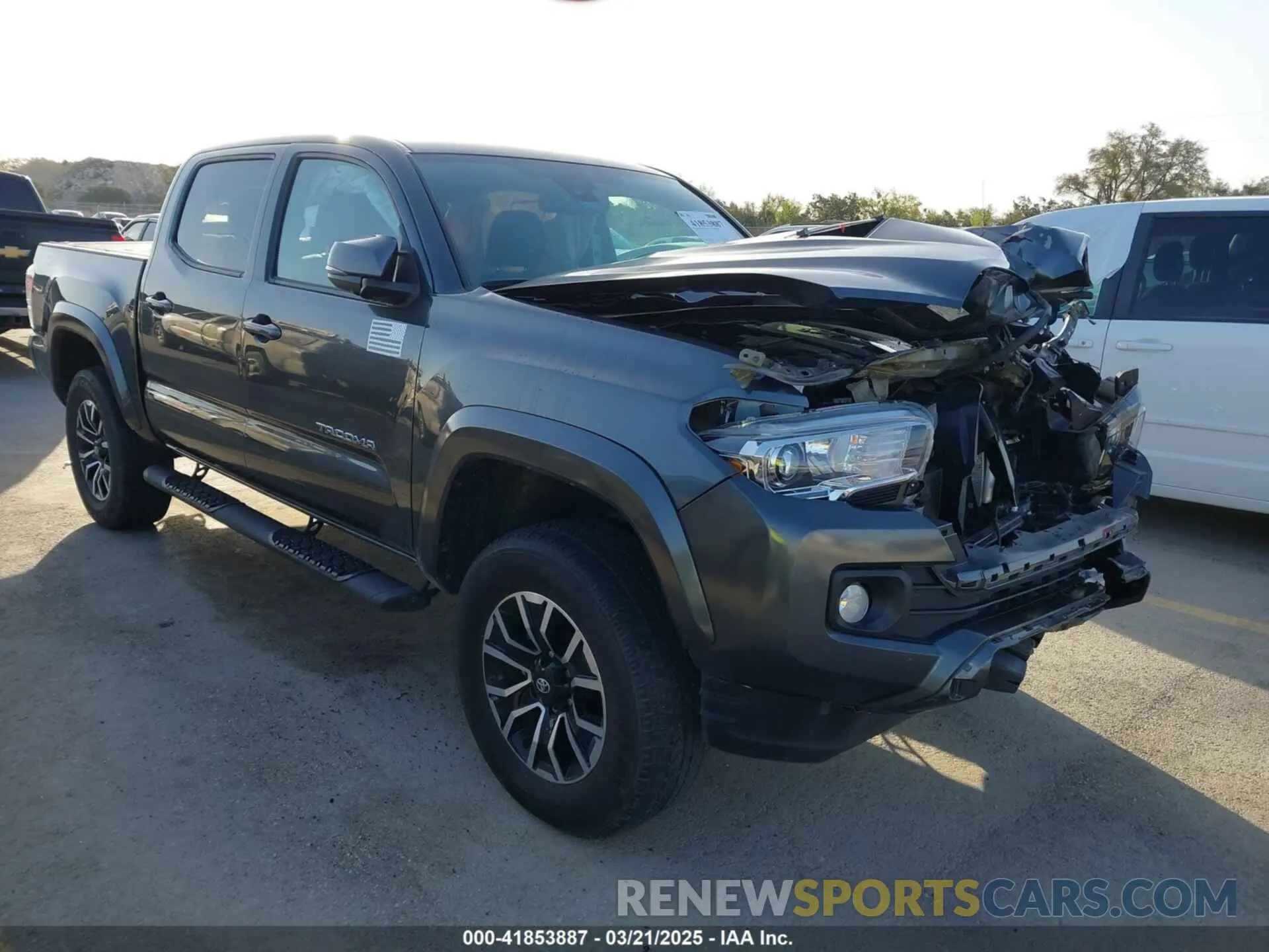 1 Photograph of a damaged car 3TMCZ5AN7PM587833 TOYOTA TACOMA 2023