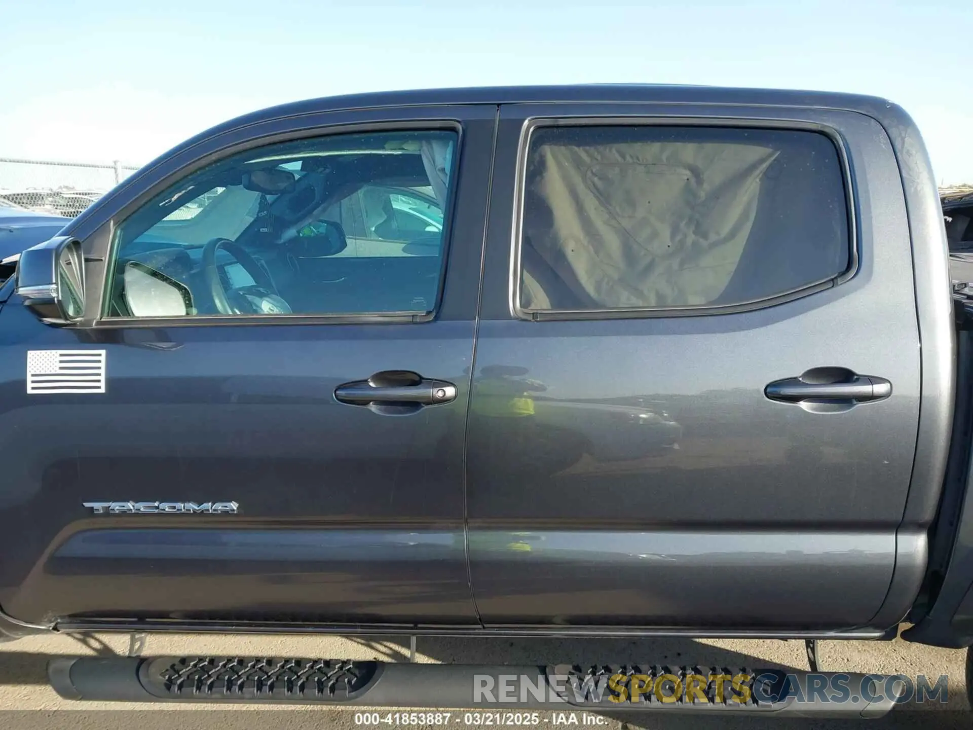 14 Photograph of a damaged car 3TMCZ5AN7PM587833 TOYOTA TACOMA 2023
