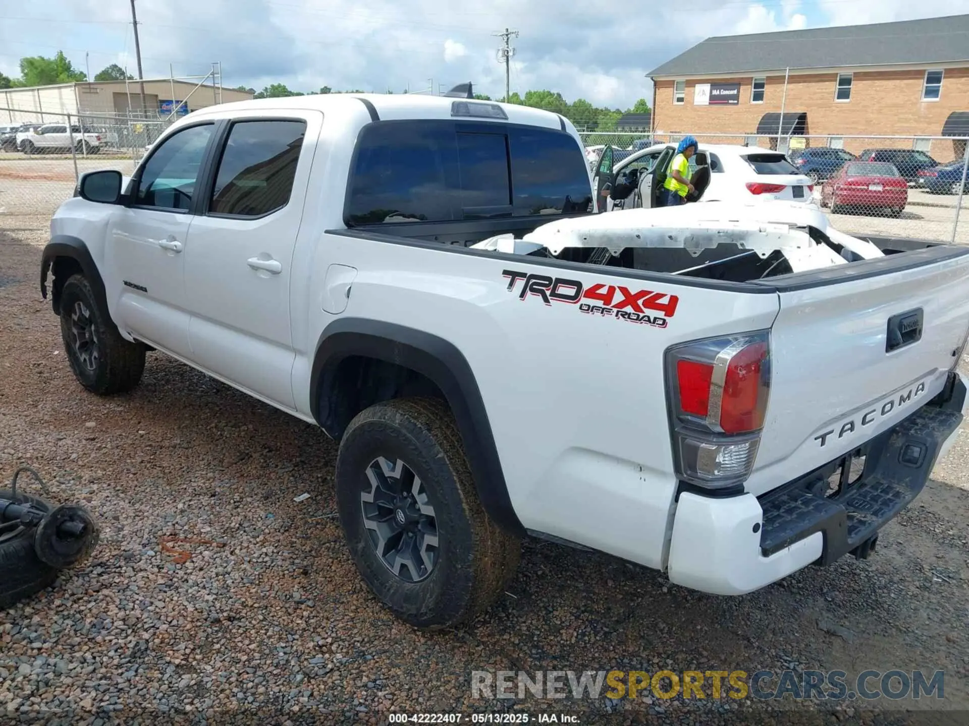 3 Photograph of a damaged car 3TMCZ5AN7PM639378 TOYOTA TACOMA 2023