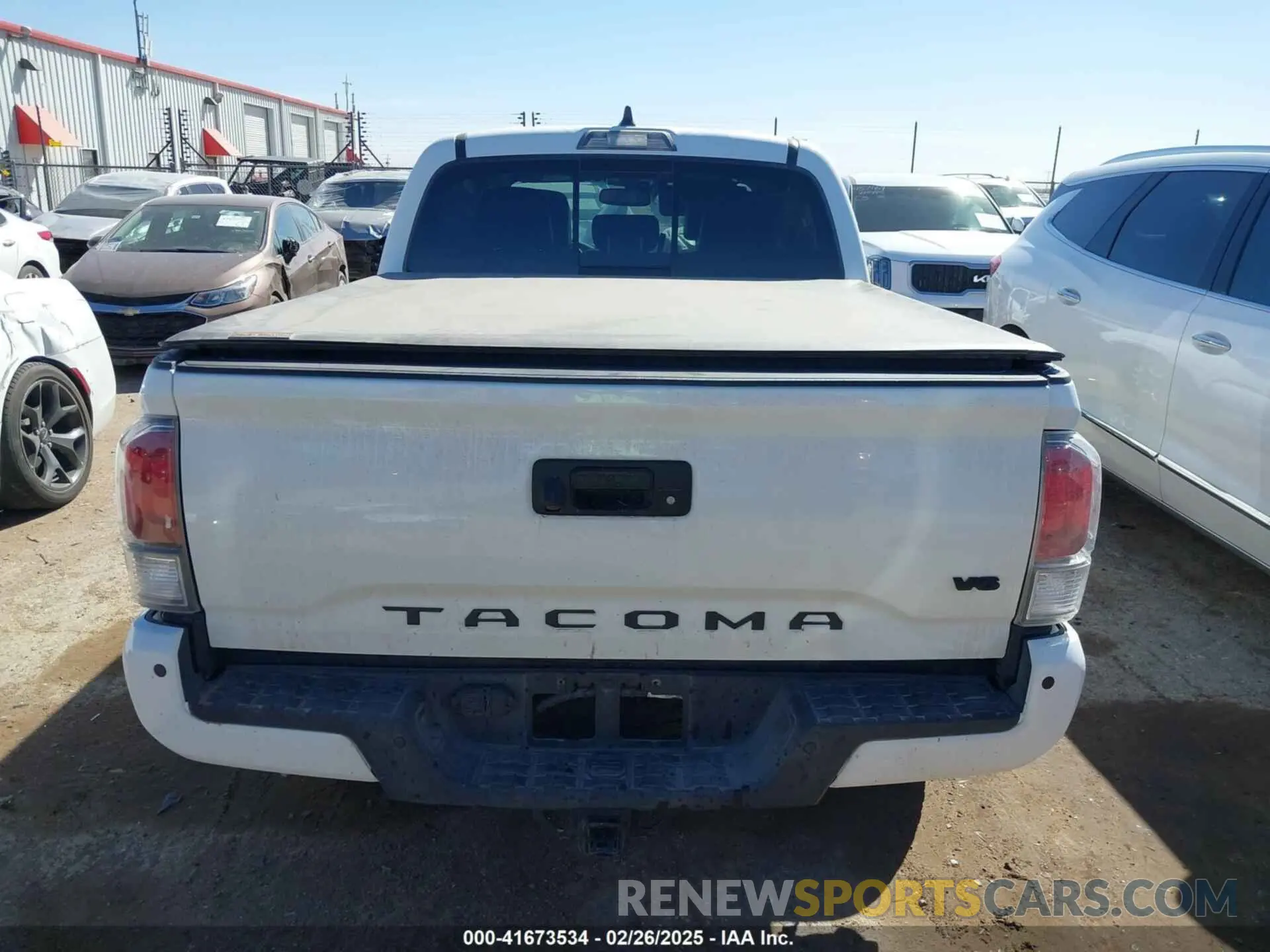 17 Photograph of a damaged car 3TMCZ5AN7PM653250 TOYOTA TACOMA 2023