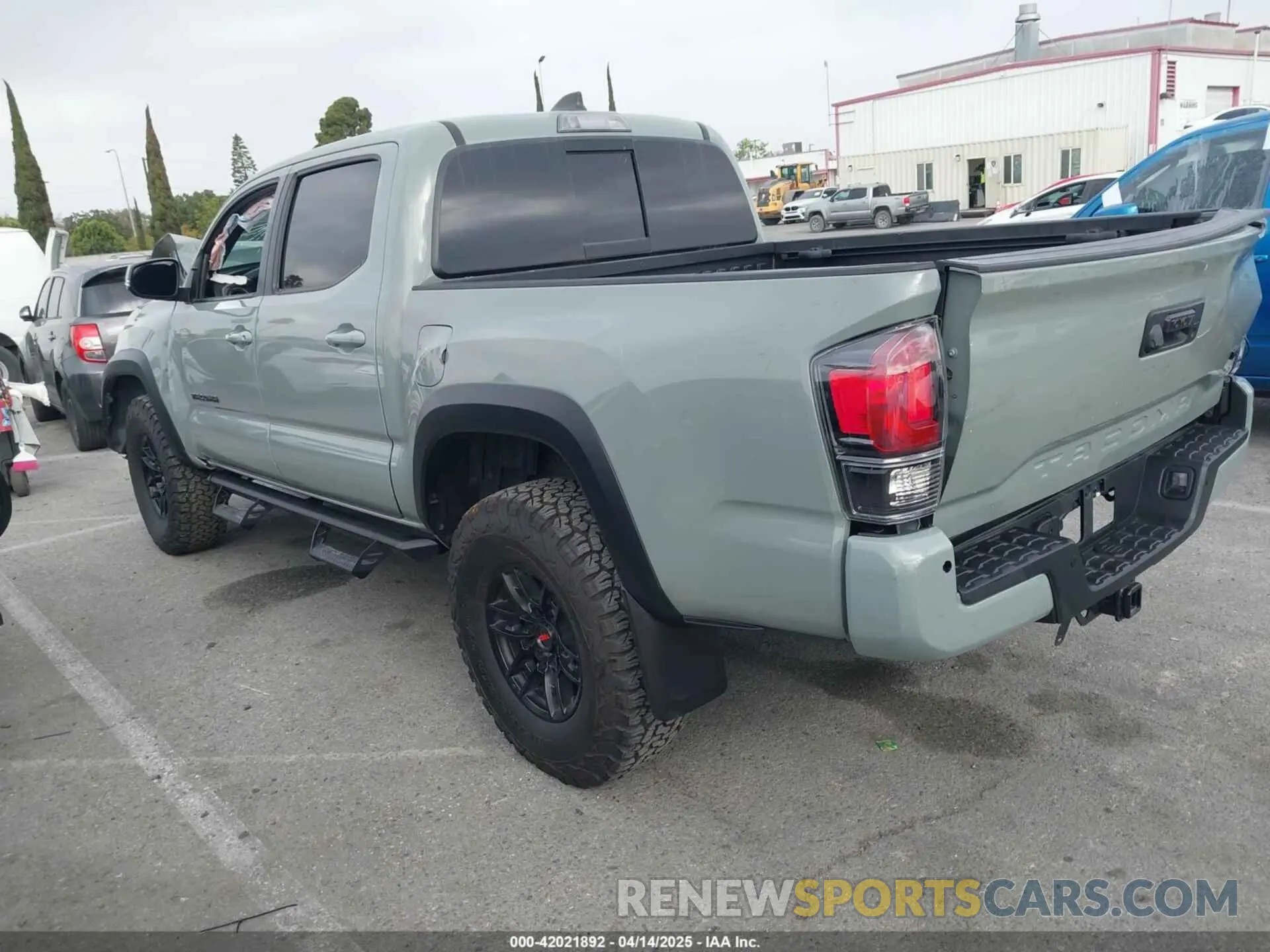 3 Photograph of a damaged car 3TMCZ5AN8PM630141 TOYOTA TACOMA 2023
