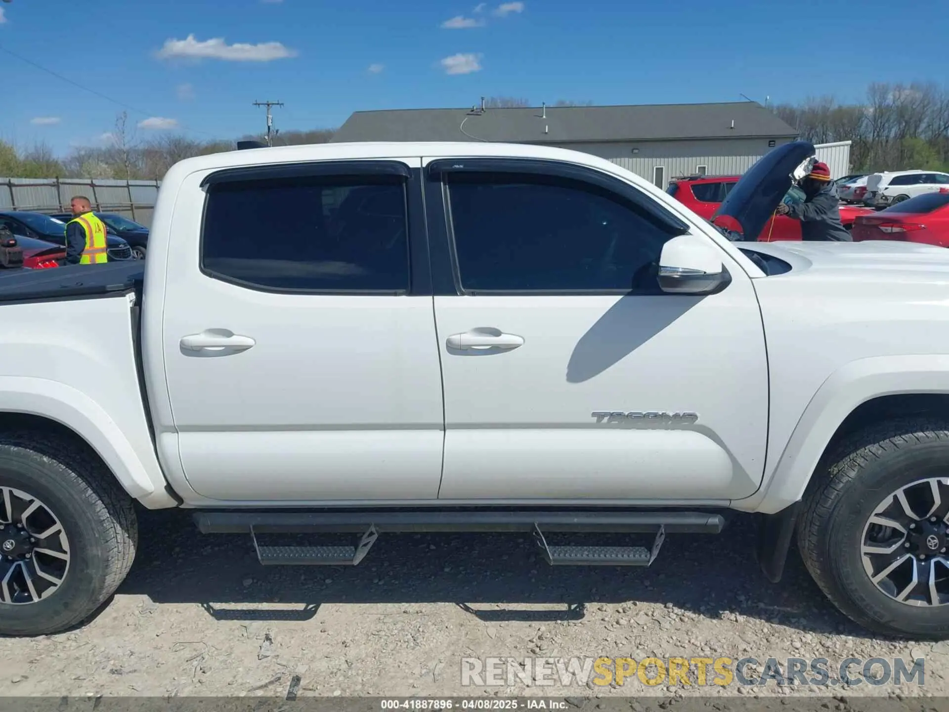 13 Photograph of a damaged car 3TMCZ5AN8PM647523 TOYOTA TACOMA 2023