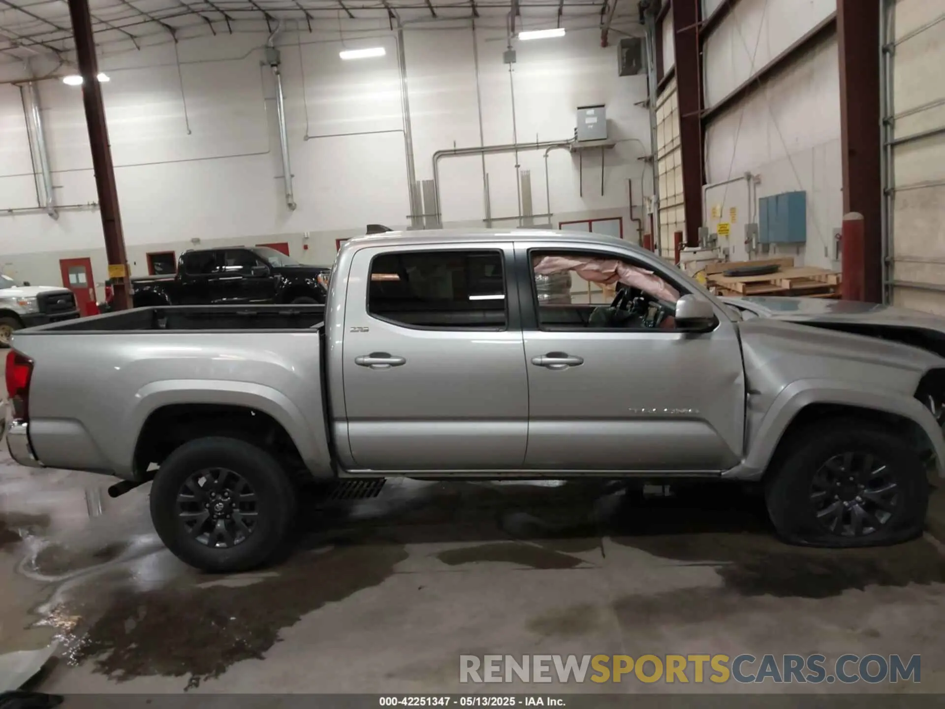 14 Photograph of a damaged car 3TMCZ5AN9PM604793 TOYOTA TACOMA 2023