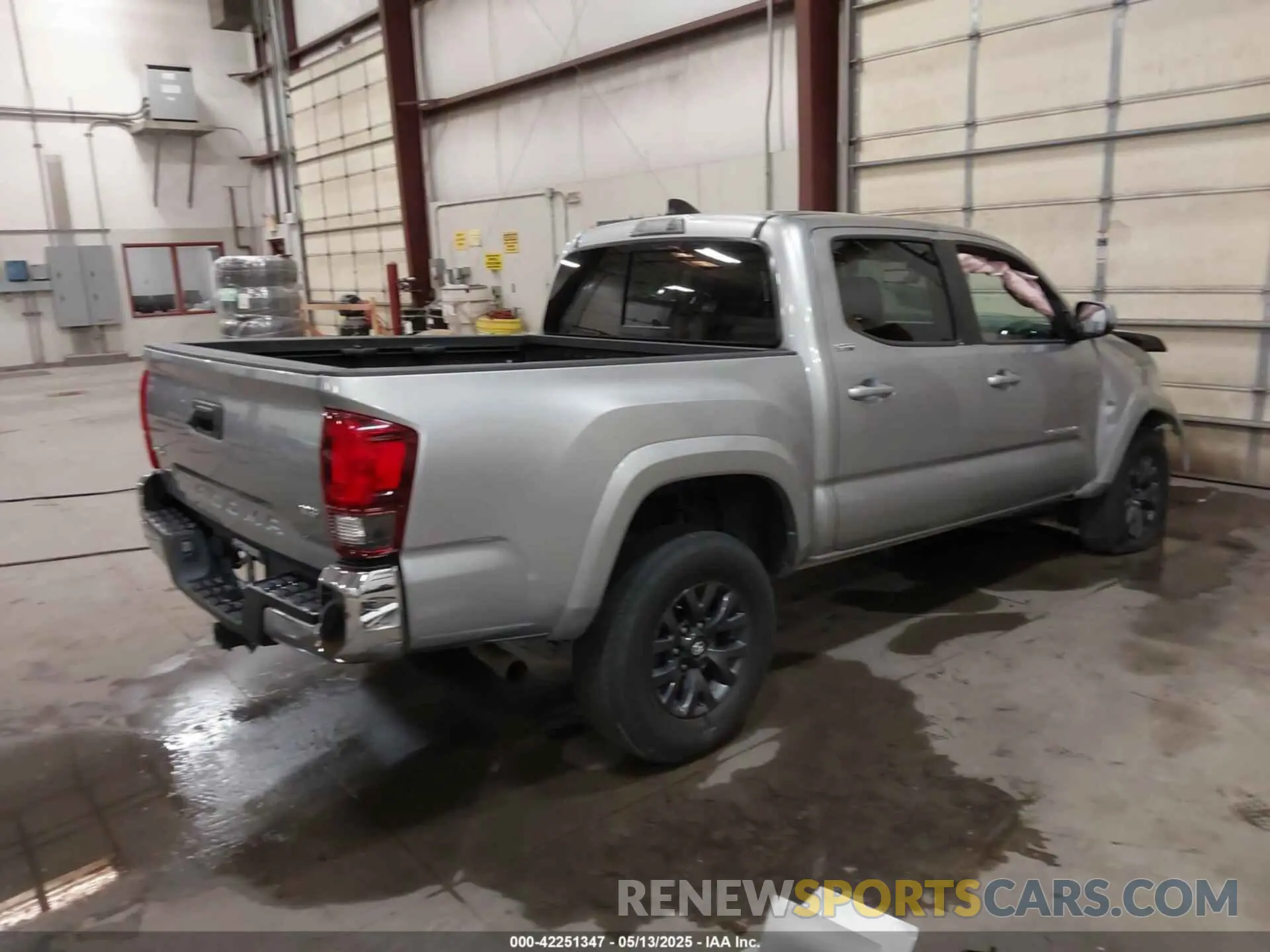 4 Photograph of a damaged car 3TMCZ5AN9PM604793 TOYOTA TACOMA 2023