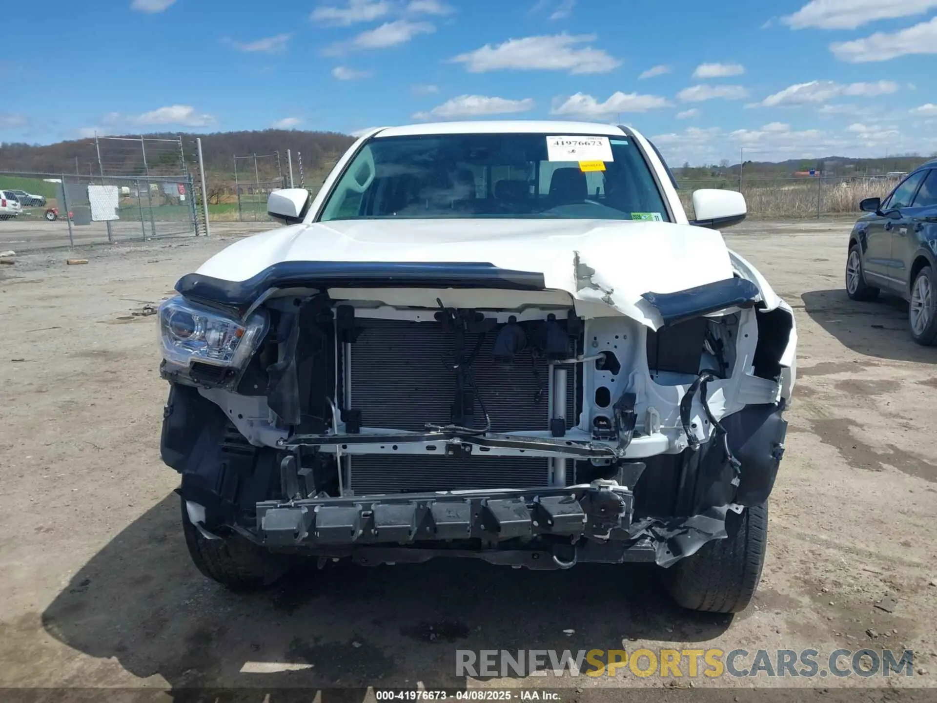13 Photograph of a damaged car 3TMCZ5AN9PM632917 TOYOTA TACOMA 2023