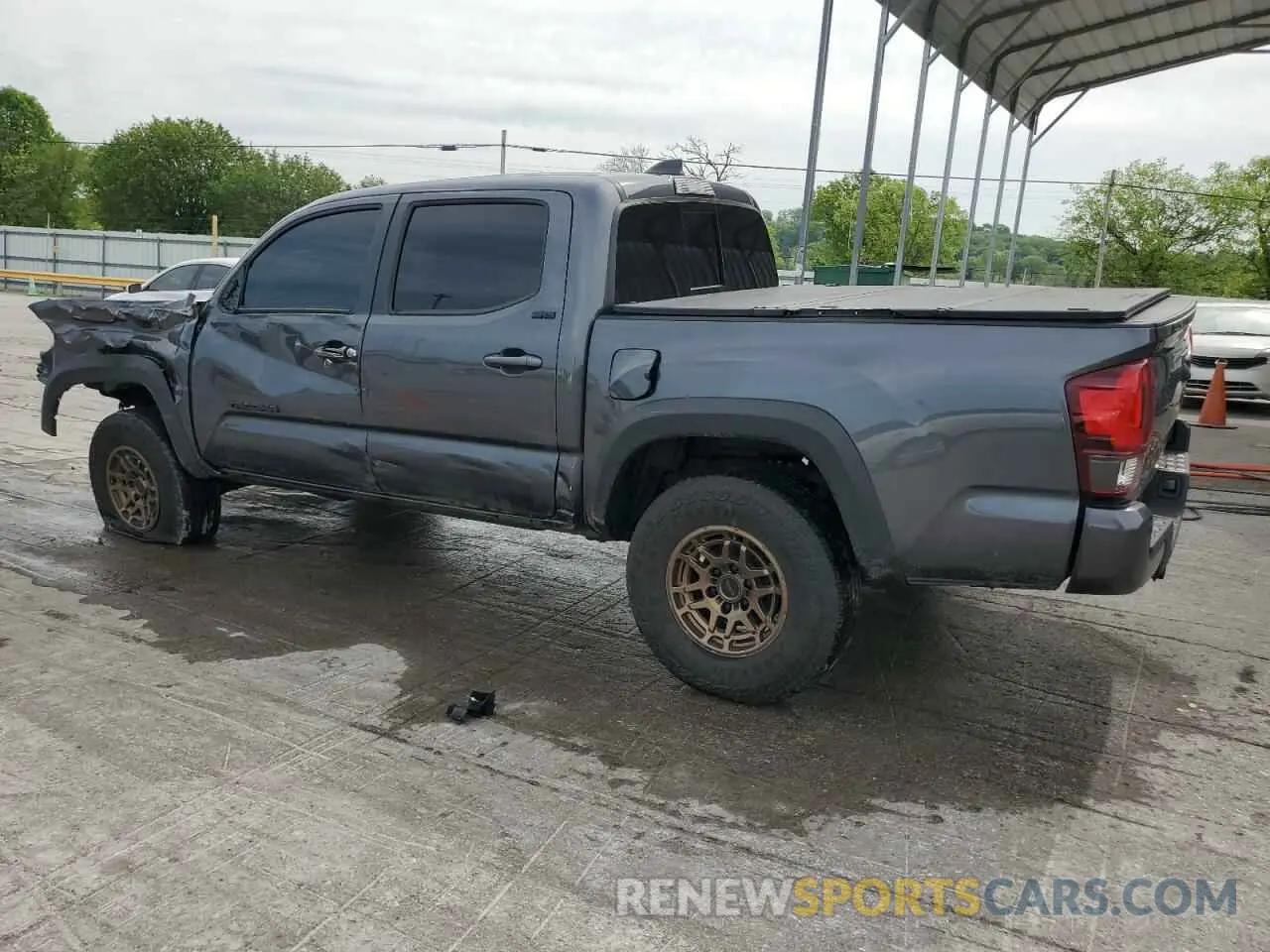 2 Photograph of a damaged car 3TMCZ5AN9PM634585 TOYOTA TACOMA 2023