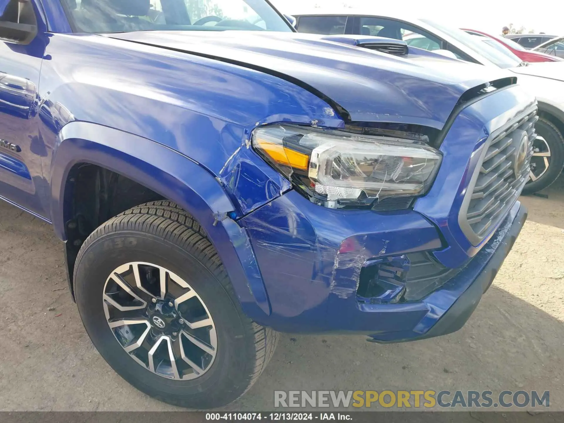 17 Photograph of a damaged car 3TMCZ5ANOPM626004 TOYOTA TACOMA 2023