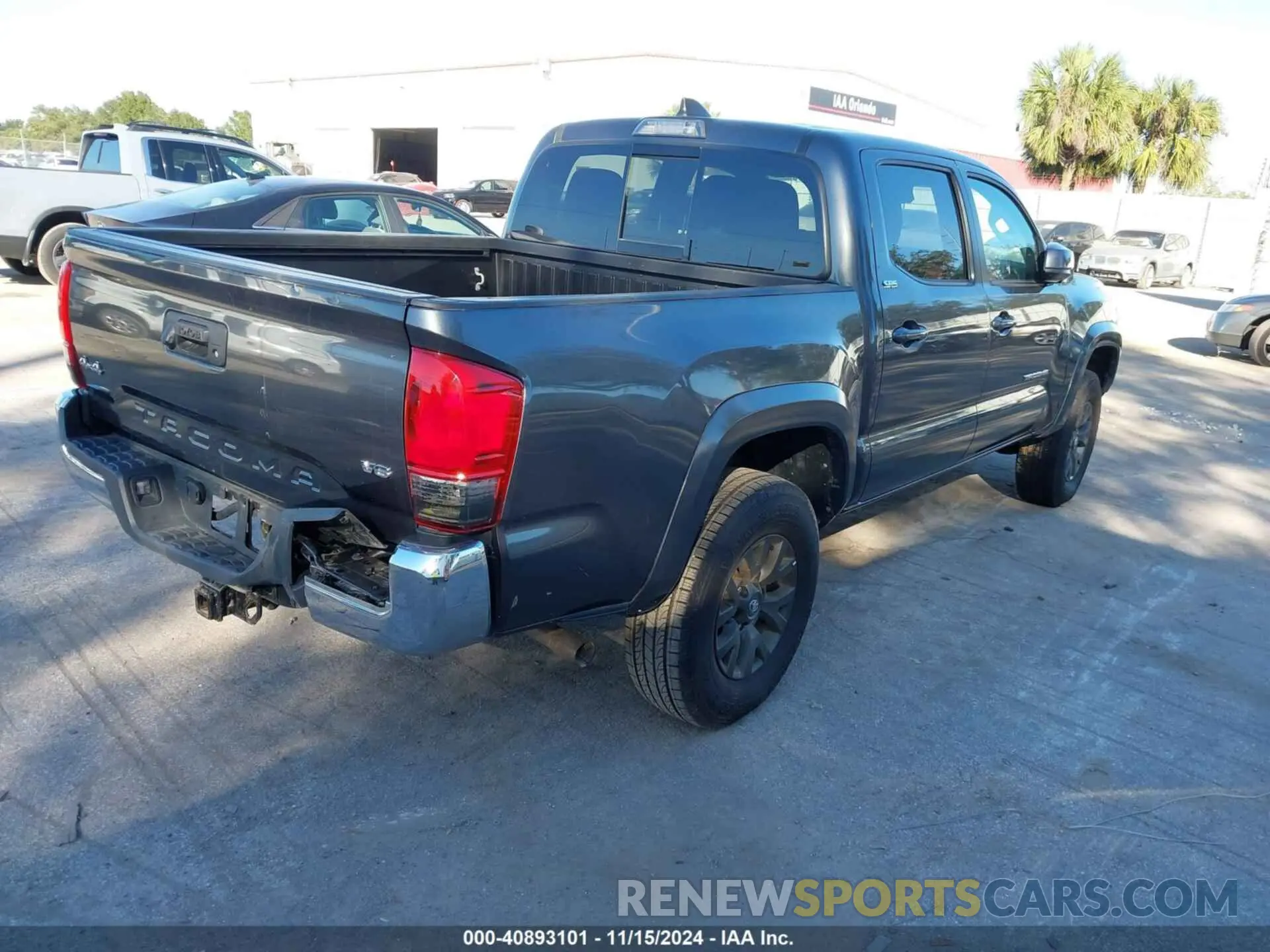 4 Photograph of a damaged car 3TMCZ5ANXPM535788 TOYOTA TACOMA 2023