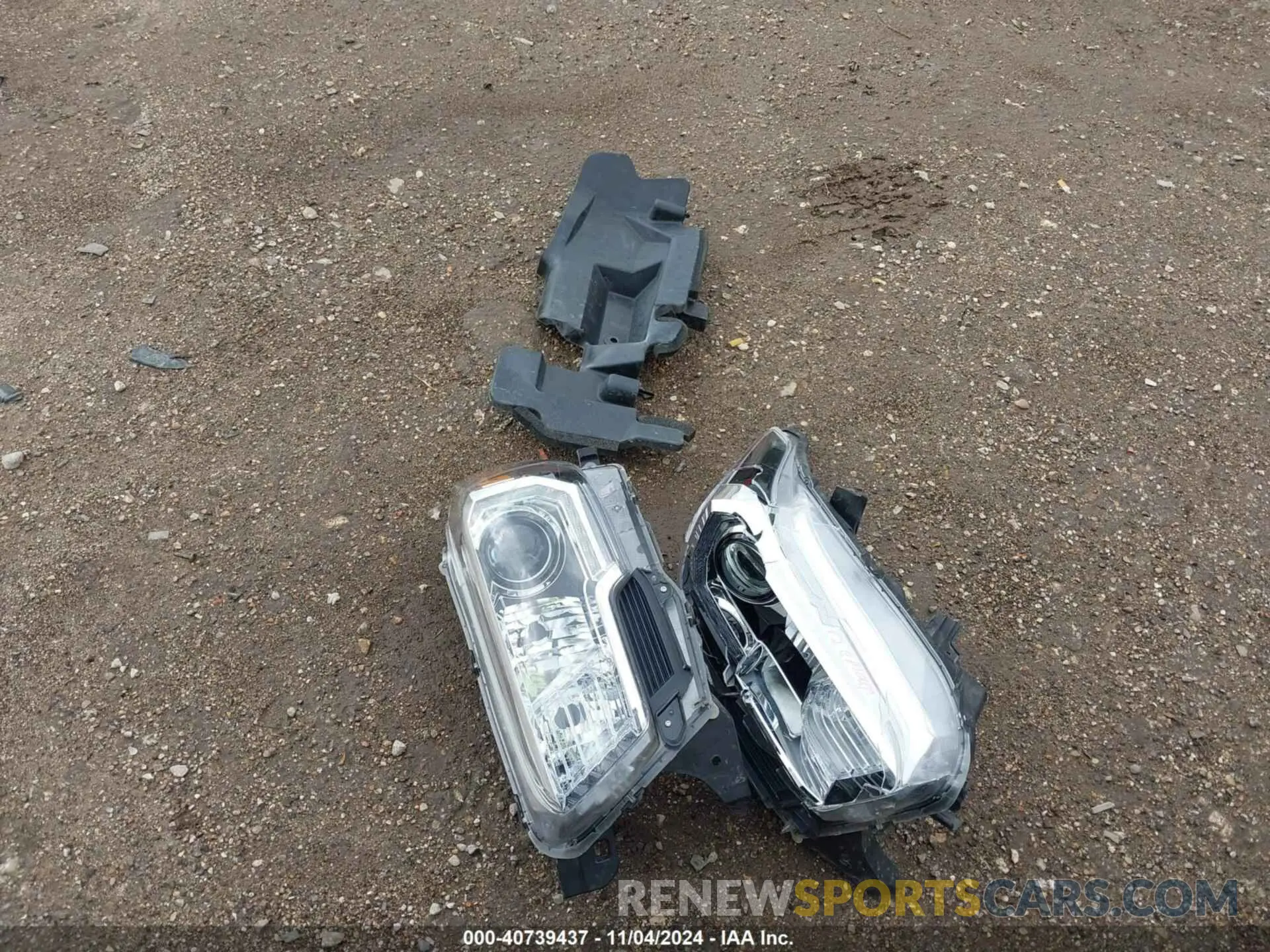 12 Photograph of a damaged car 3TMCZ5ANXPM611770 TOYOTA TACOMA 2023