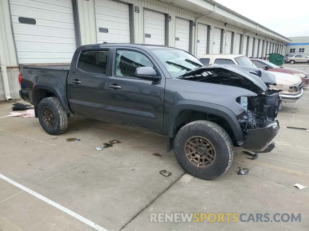 4 Photograph of a damaged car 3TMCZ5ANXPM622221 TOYOTA TACOMA 2023