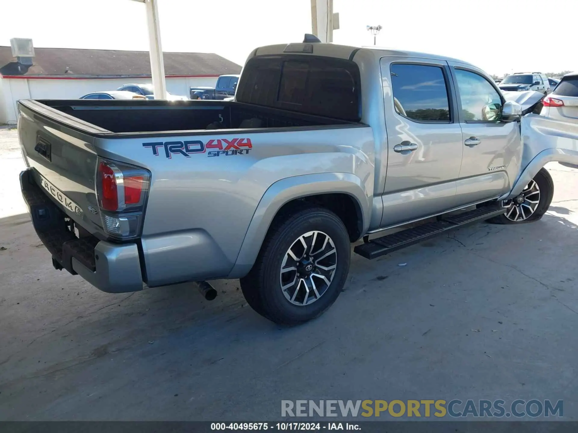 4 Photograph of a damaged car 3TMCZ5ANXPM638869 TOYOTA TACOMA 2023