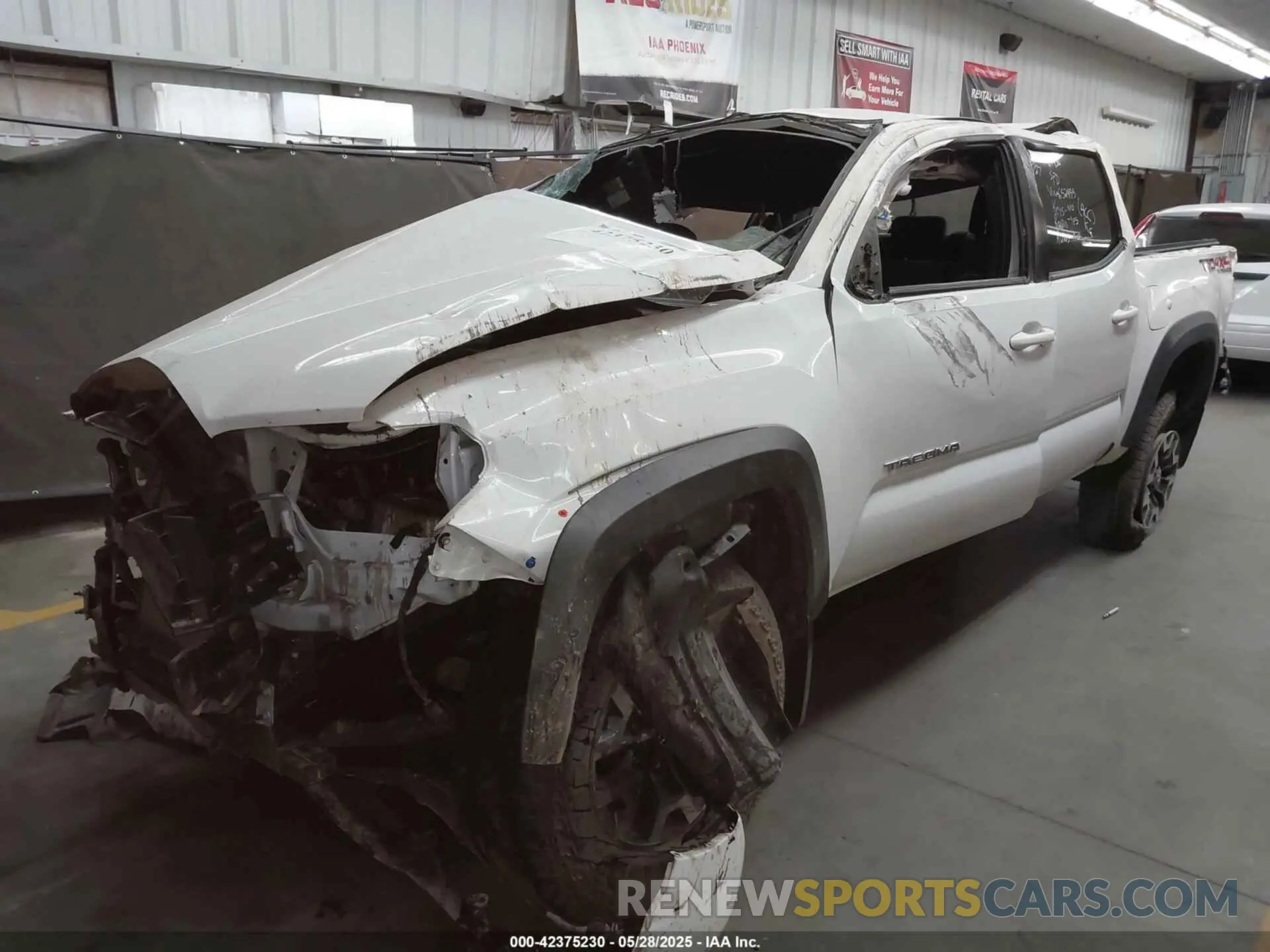 2 Photograph of a damaged car 3TMCZ5ANXPM652495 TOYOTA TACOMA 2023