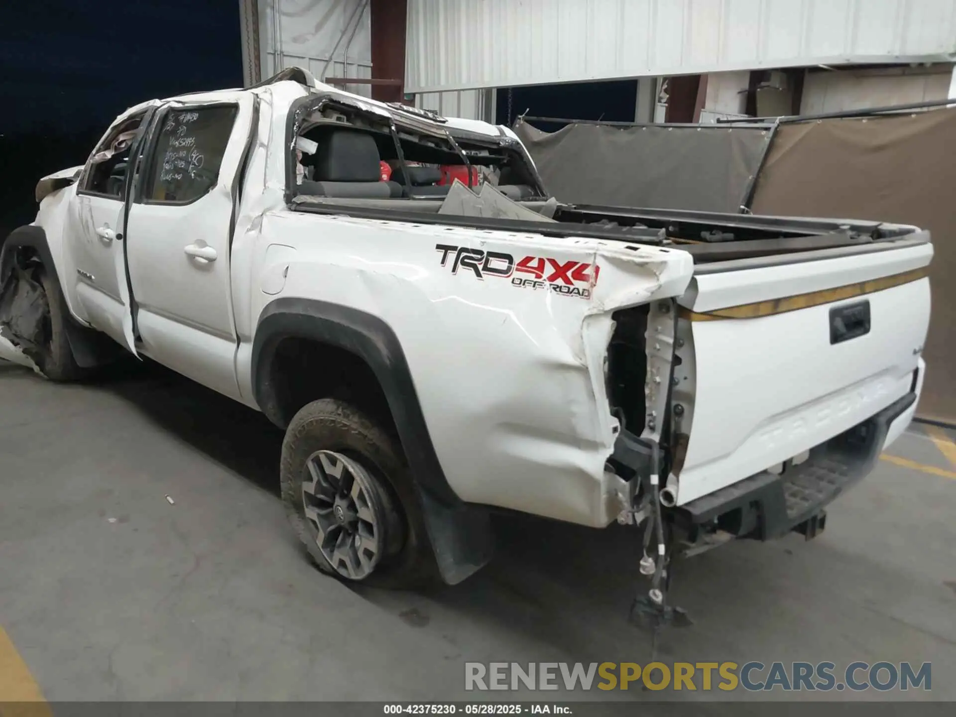 3 Photograph of a damaged car 3TMCZ5ANXPM652495 TOYOTA TACOMA 2023