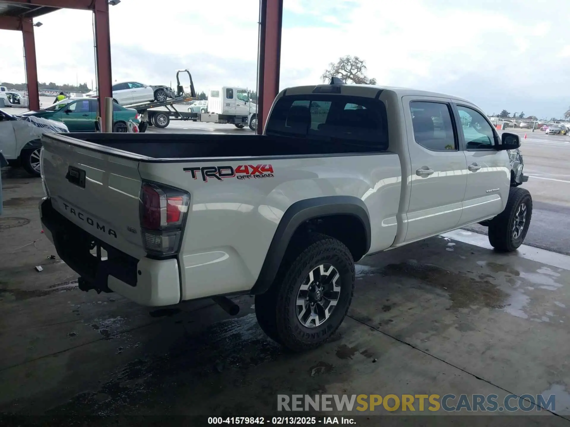 4 Photograph of a damaged car 3TMDZ5BN2PM157338 TOYOTA TACOMA 2023