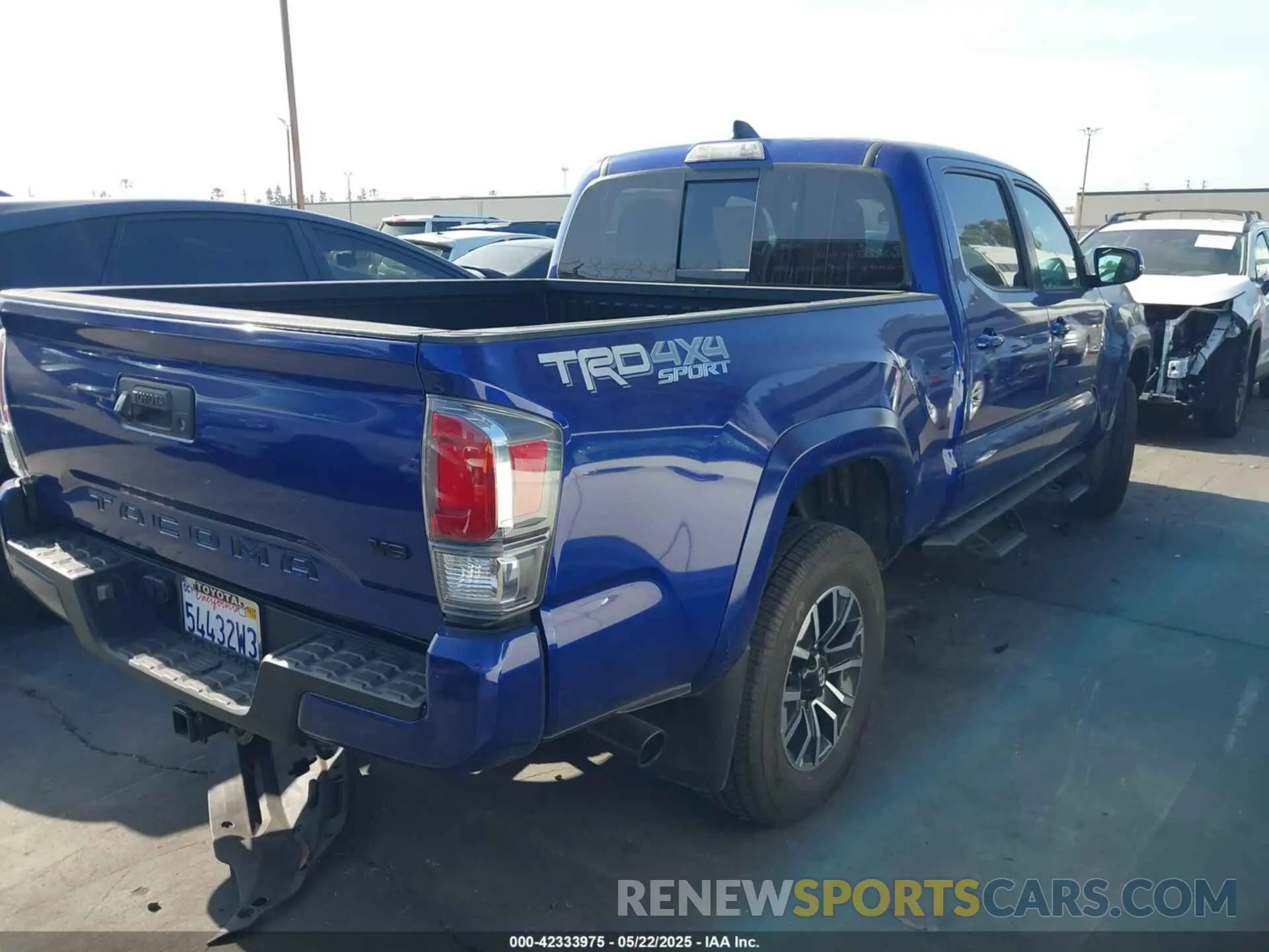 4 Photograph of a damaged car 3TMDZ5BN5PM166177 TOYOTA TACOMA 2023