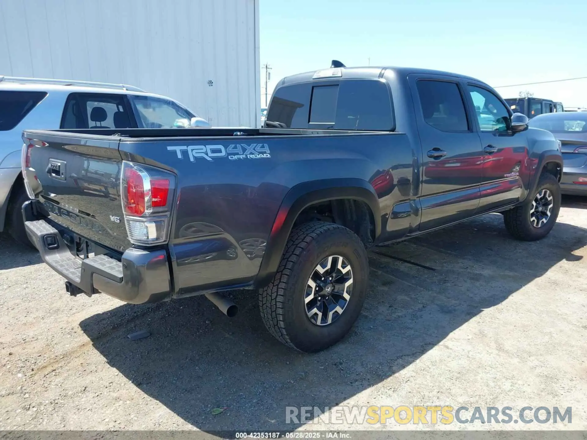 4 Photograph of a damaged car 3TMDZ5BN6PM153633 TOYOTA TACOMA 2023