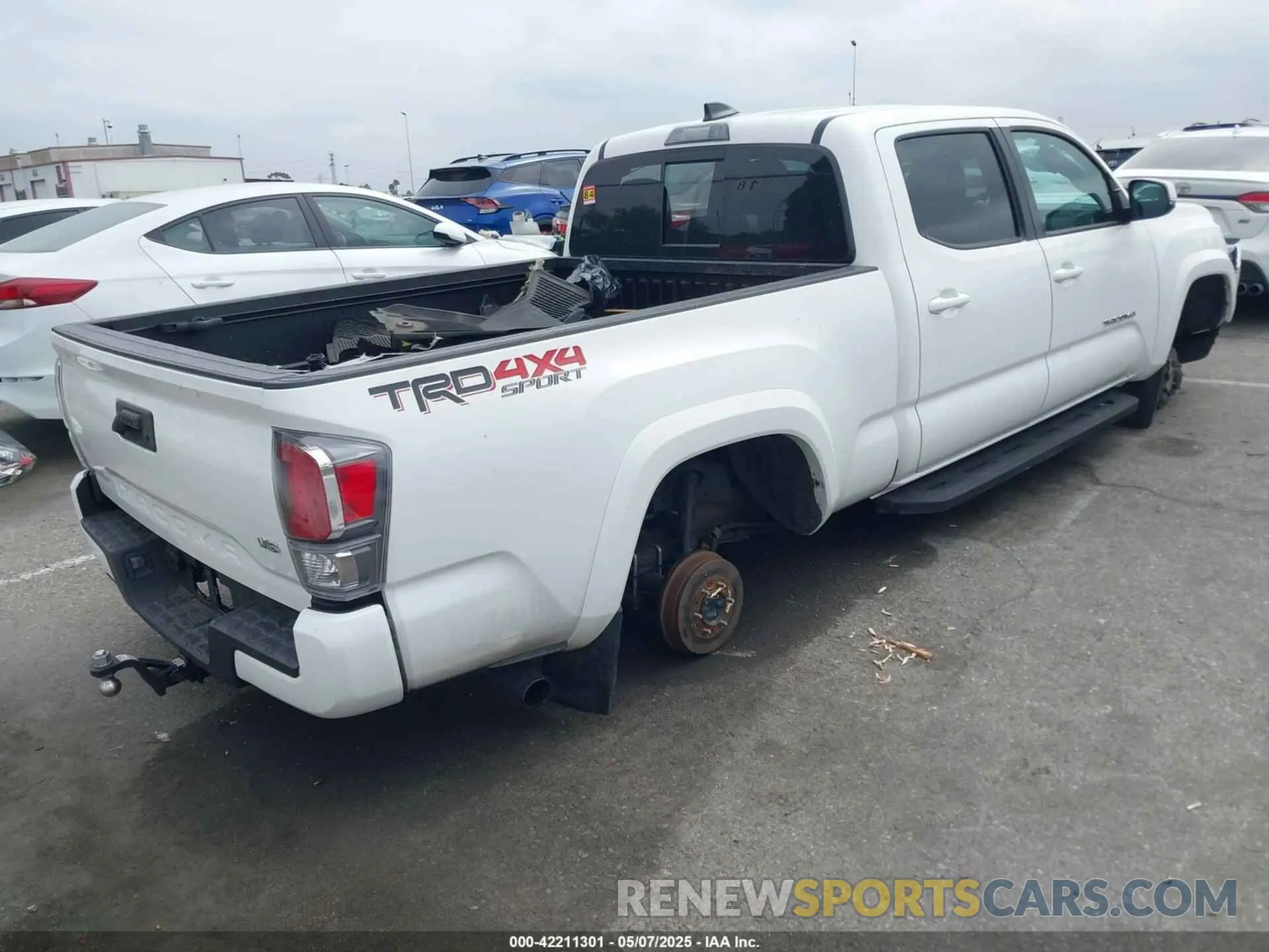 4 Photograph of a damaged car 3TMDZ5BN8PM167825 TOYOTA TACOMA 2023