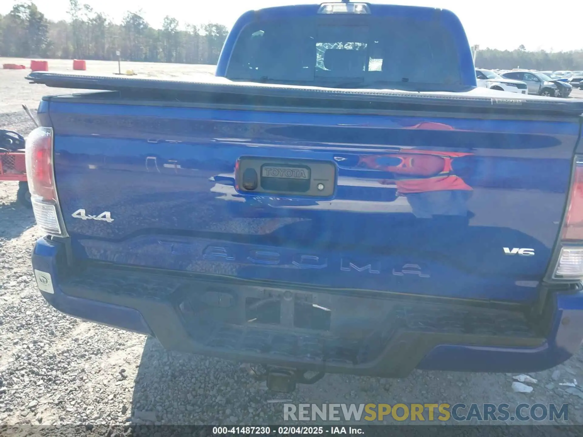 16 Photograph of a damaged car 3TMGZ5AN7PM612313 TOYOTA TACOMA 2023