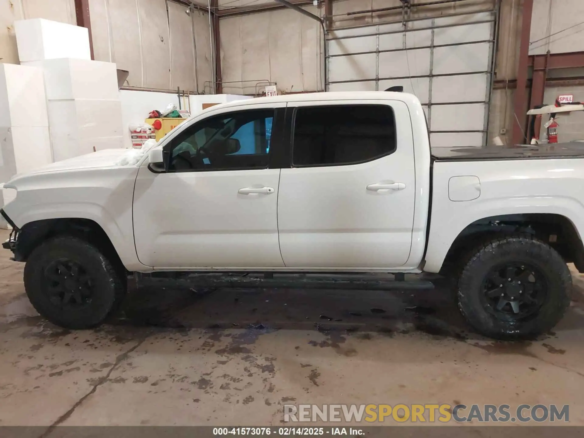 15 Photograph of a damaged car 3TYAX5GN1PT072089 TOYOTA TACOMA 2023