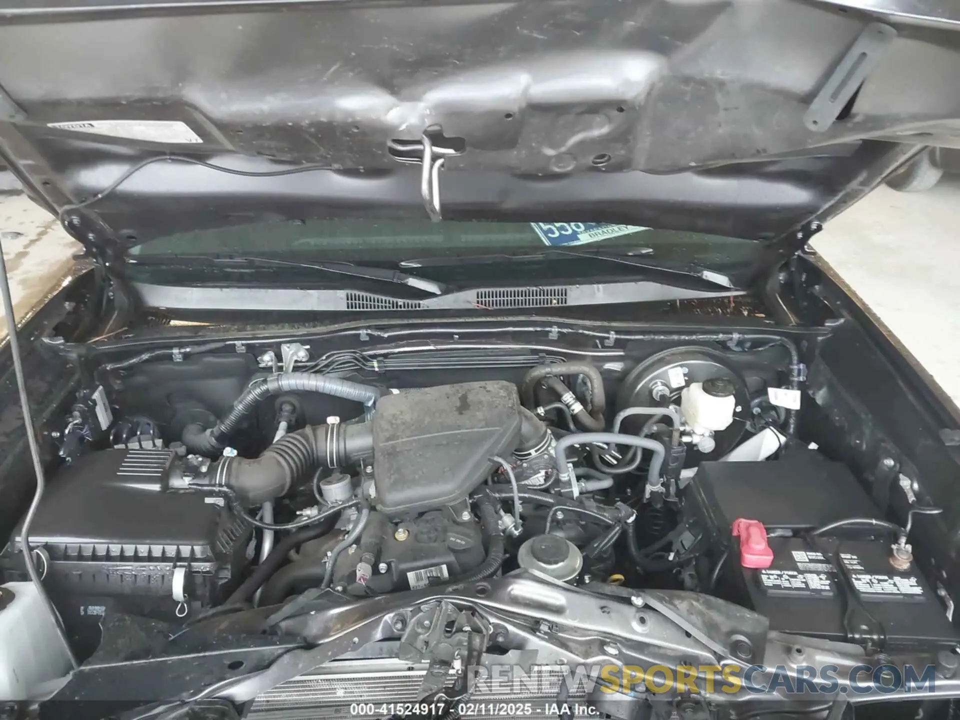 10 Photograph of a damaged car 3TYAX5GN3PT070361 TOYOTA TACOMA 2023